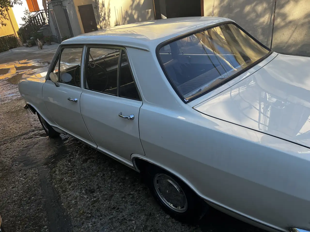 Opel Kadett 1.1 L, foto 4