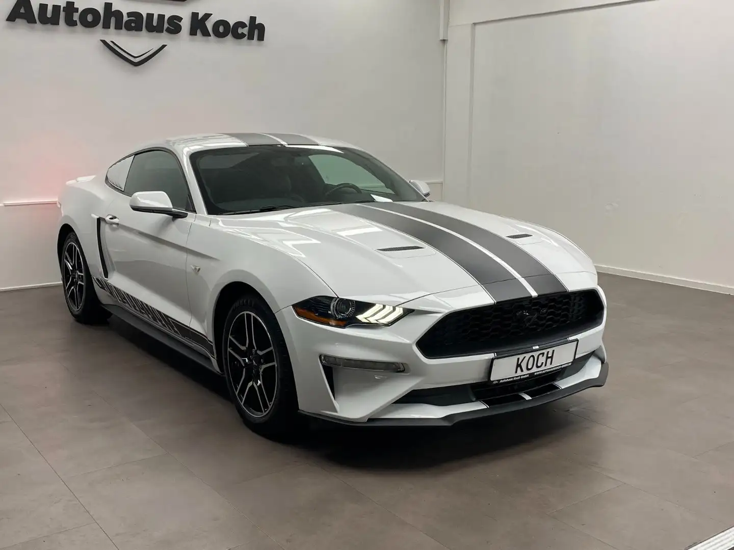 Ford Mustang MUSTANG 2.3 ECOBOOST GT OPTIK! BLICKFÄNGER Blanc - 1