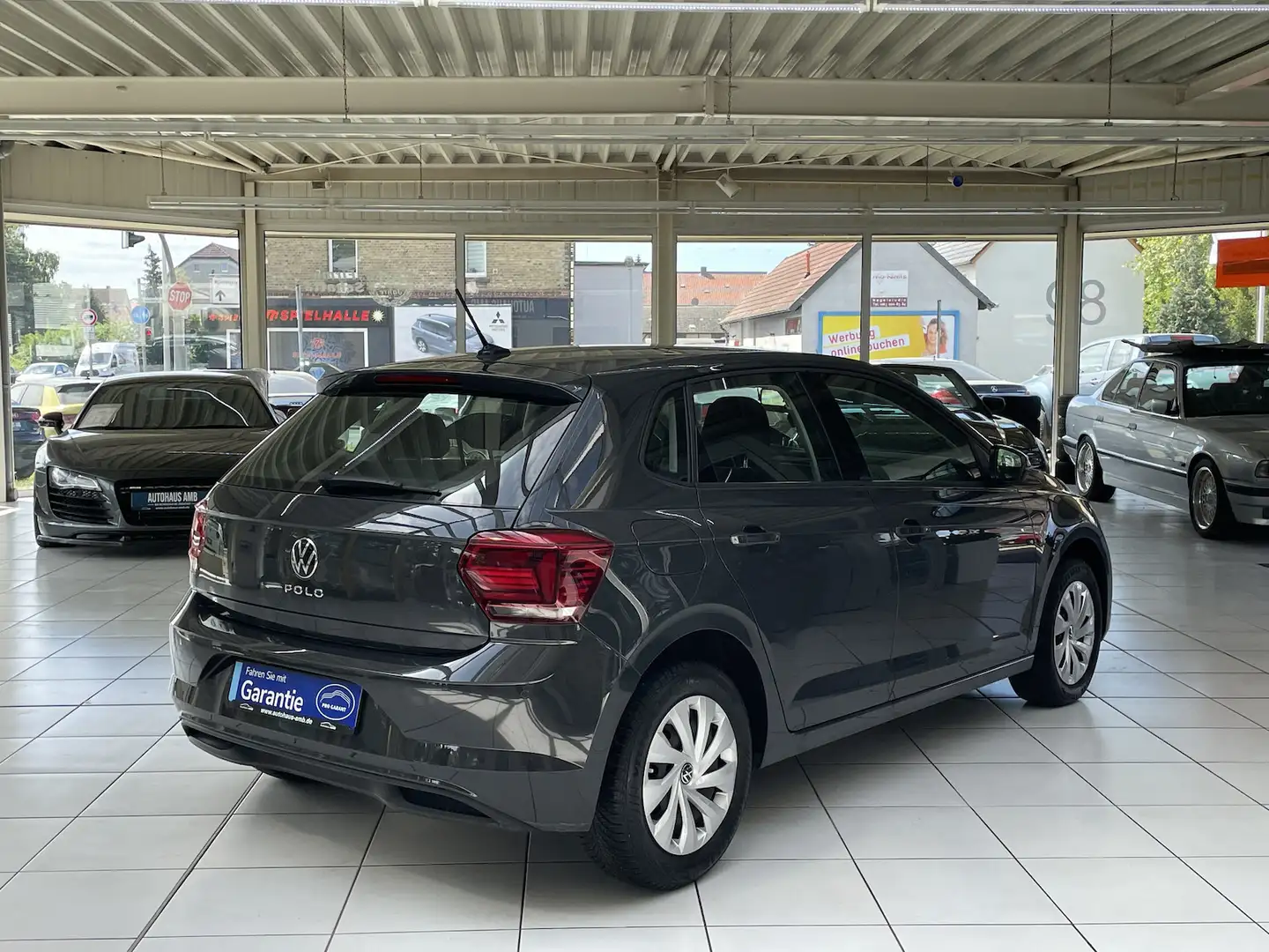 Volkswagen Polo 1.0 TSI Comfortline Frontassist BT-Audio Gris - 2