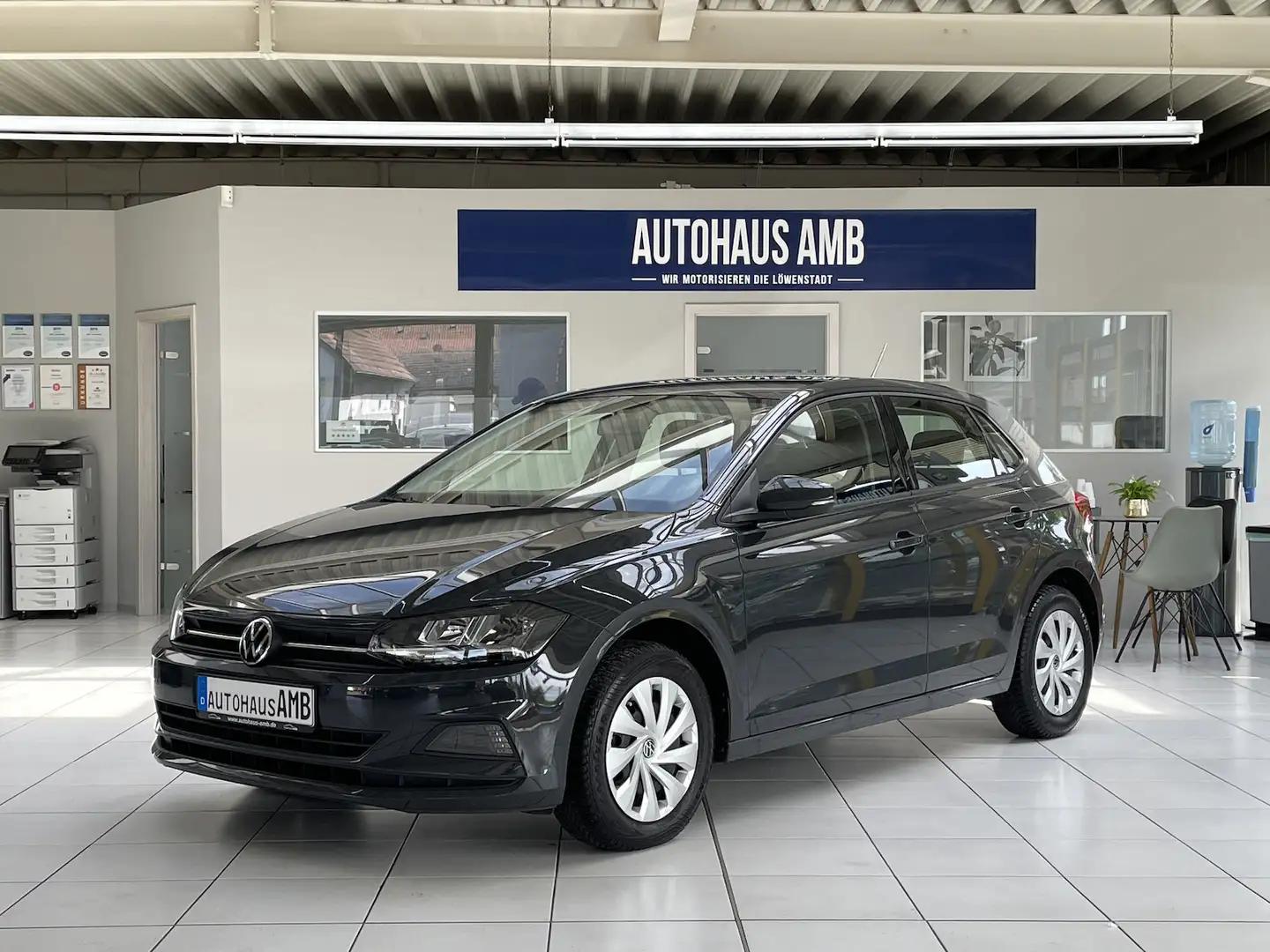Volkswagen Polo 1.0 TSI Comfortline Frontassist BT-Audio Gris - 1