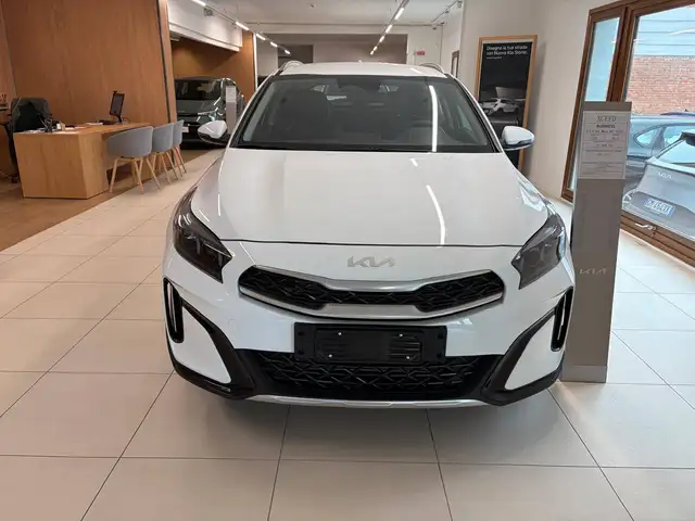 Kia XCeed XCeed 1.0 t-gdi mhev Business 115cv dct7 DA IMMATRICOLARE KM0