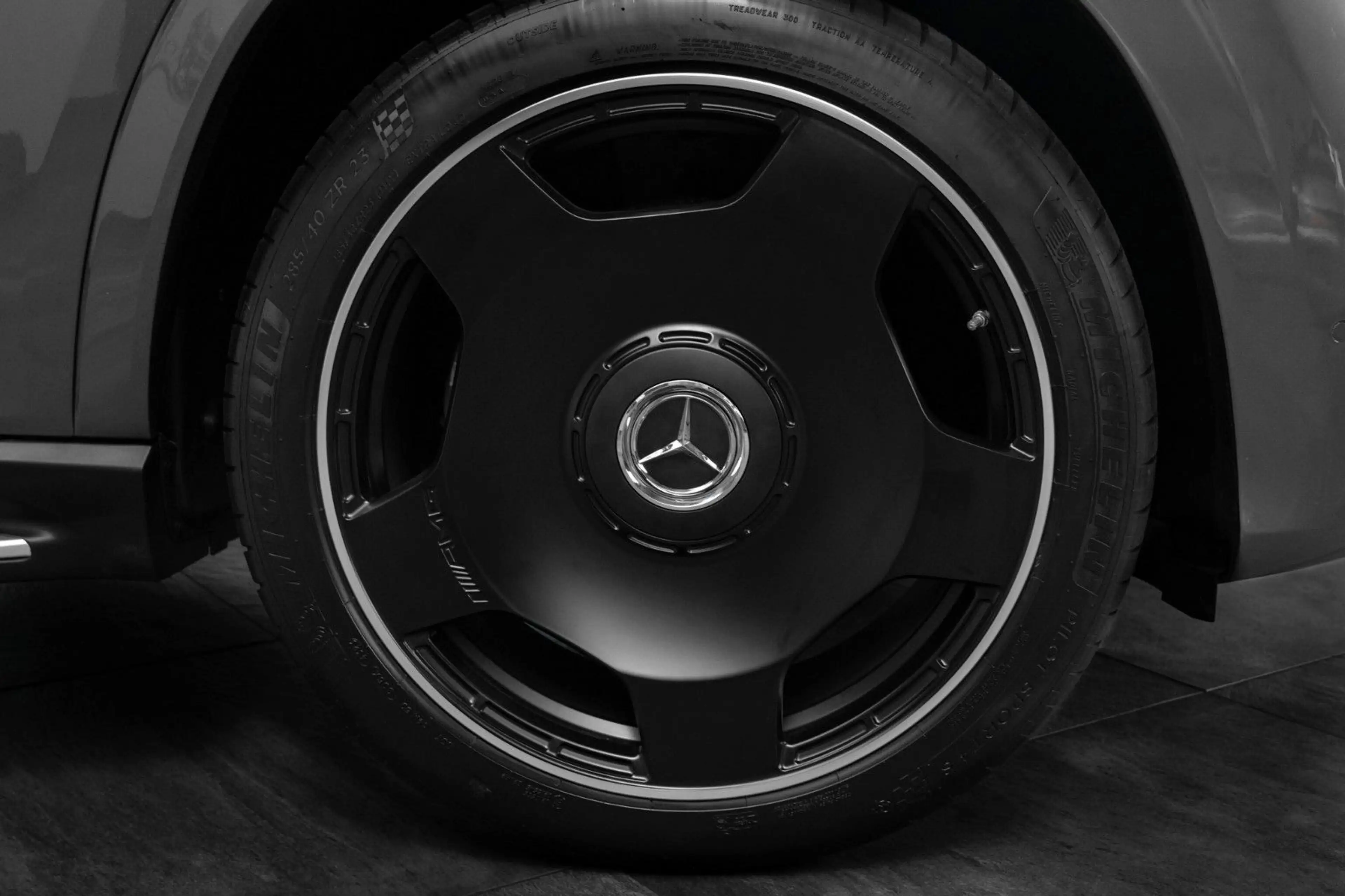 Mercedes-Benz GLS 63 AMG AMG 4M+ #6-SITZE #23ALU #NIGHT-PAKET #1HD — photo 8