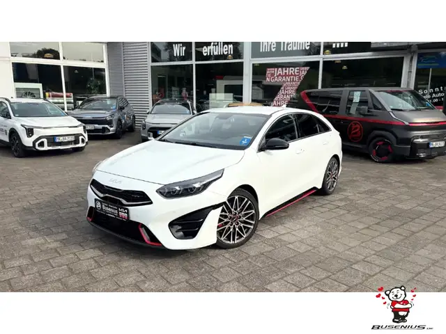 Kia pro cee'd / ProCeed 1.6T DCT GT+Navi+LED+Sound+Parkassist