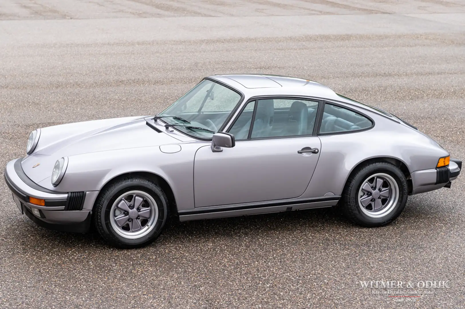 Porsche 911 3.2 Coupé Jubiläums Grijs - 1