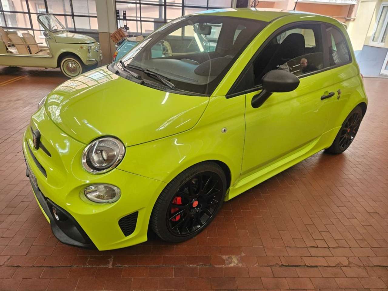 Abarth 595 1.4 Turbo T-Jet 180 CV Competizione