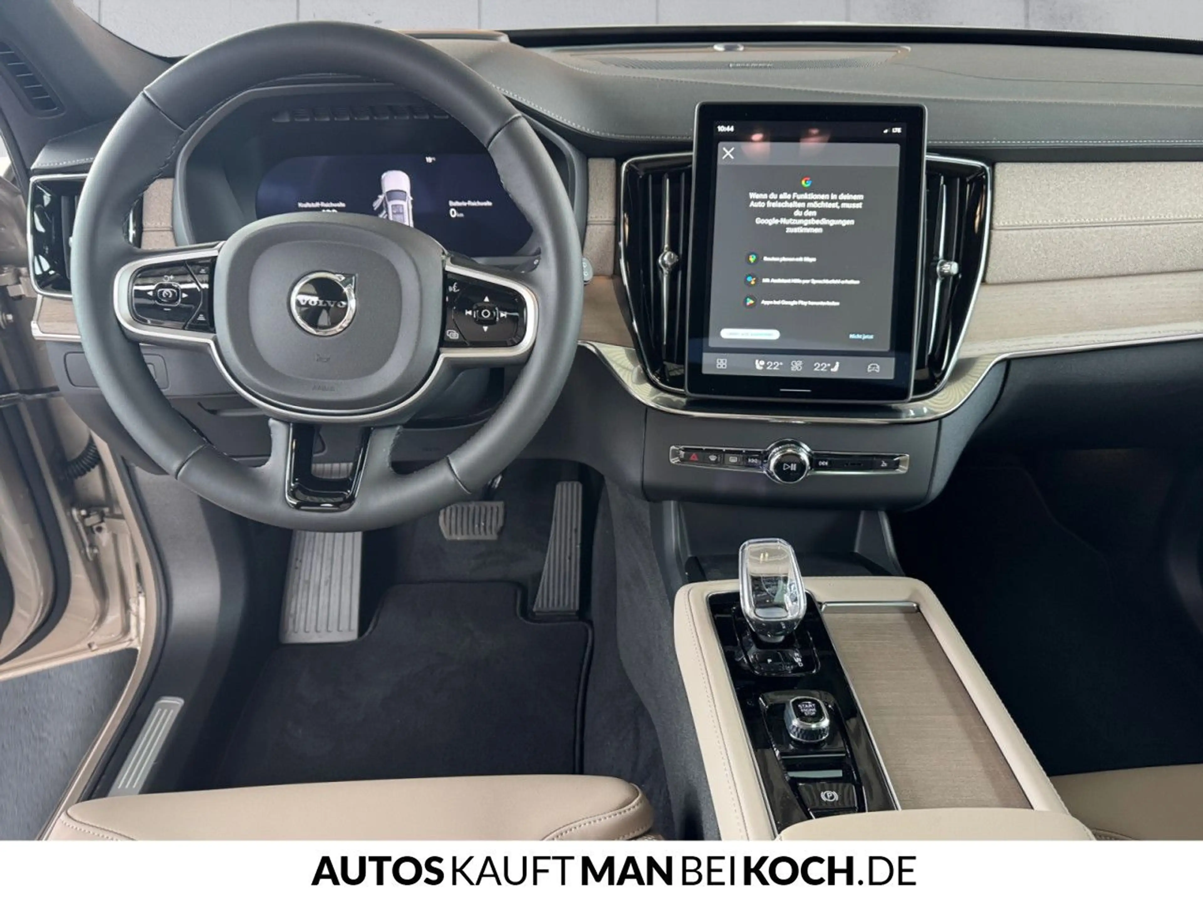 Volvo XC90 T8 AWD Plug-in Hybrid Plus Dark — photo 8