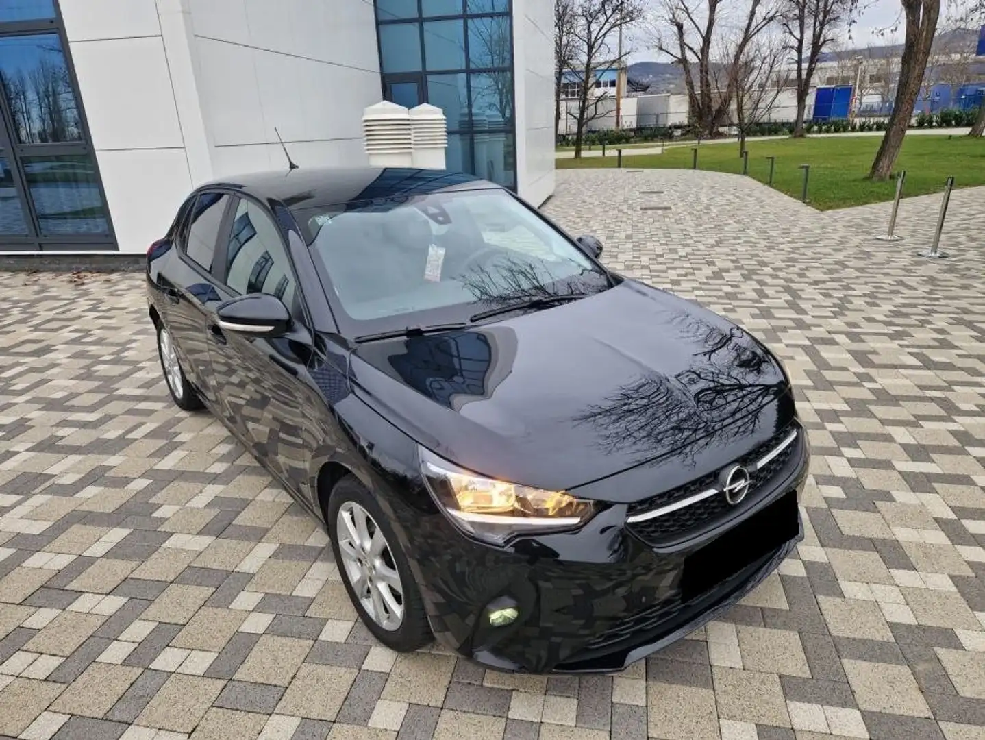 Opel Corsa 1.0i+XE+12v+100 Zwart - 2