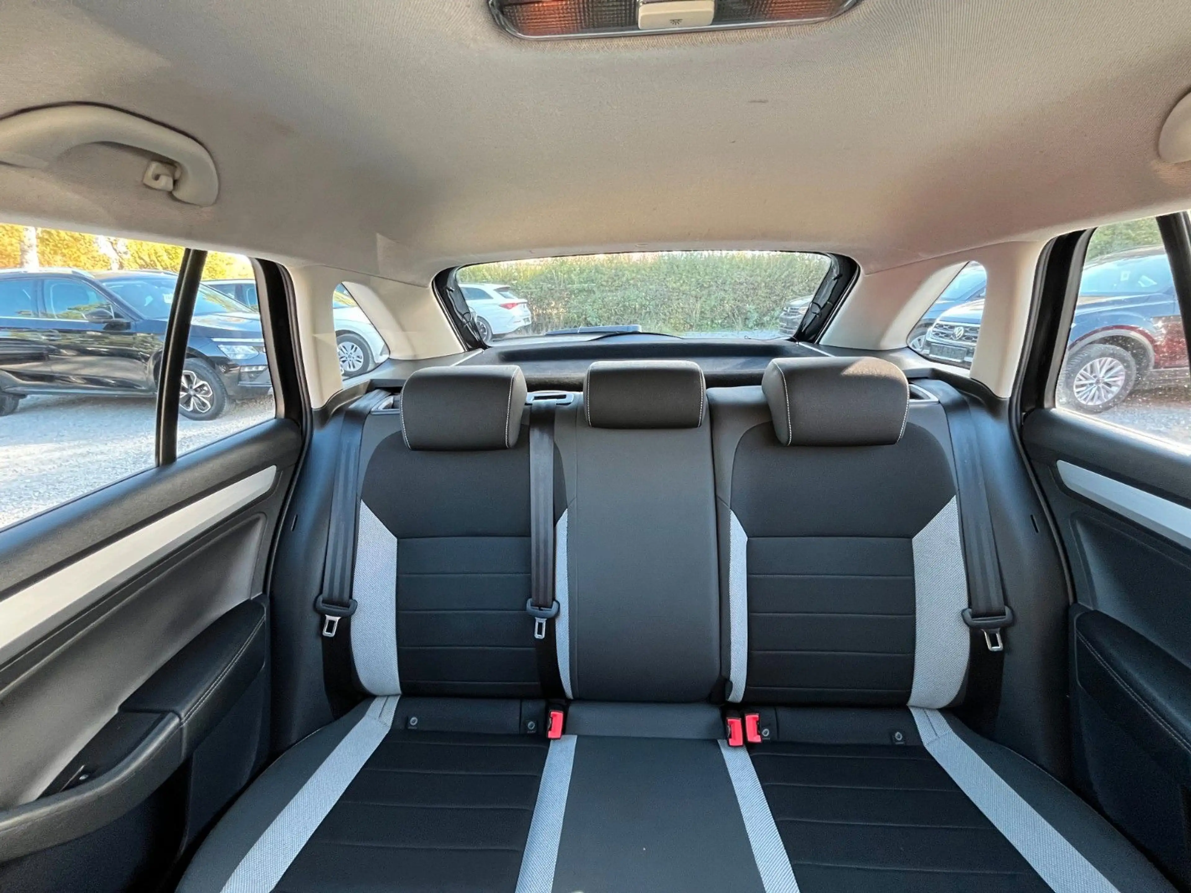 Skoda Rapid/Spaceback Spaceback Ambition Kamera Alu — photo 15