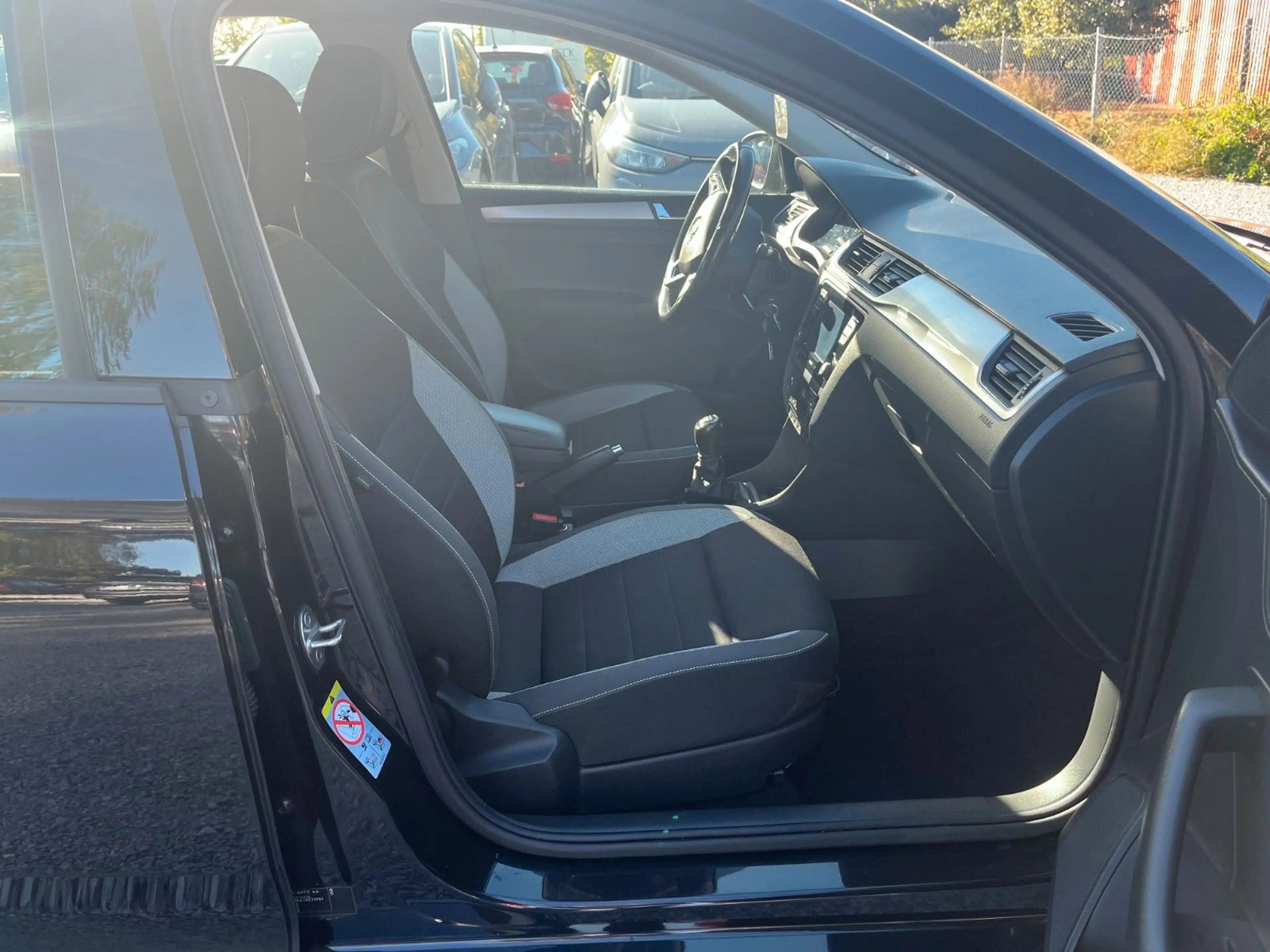 Skoda Rapid/Spaceback Spaceback Ambition Kamera Alu — photo 11