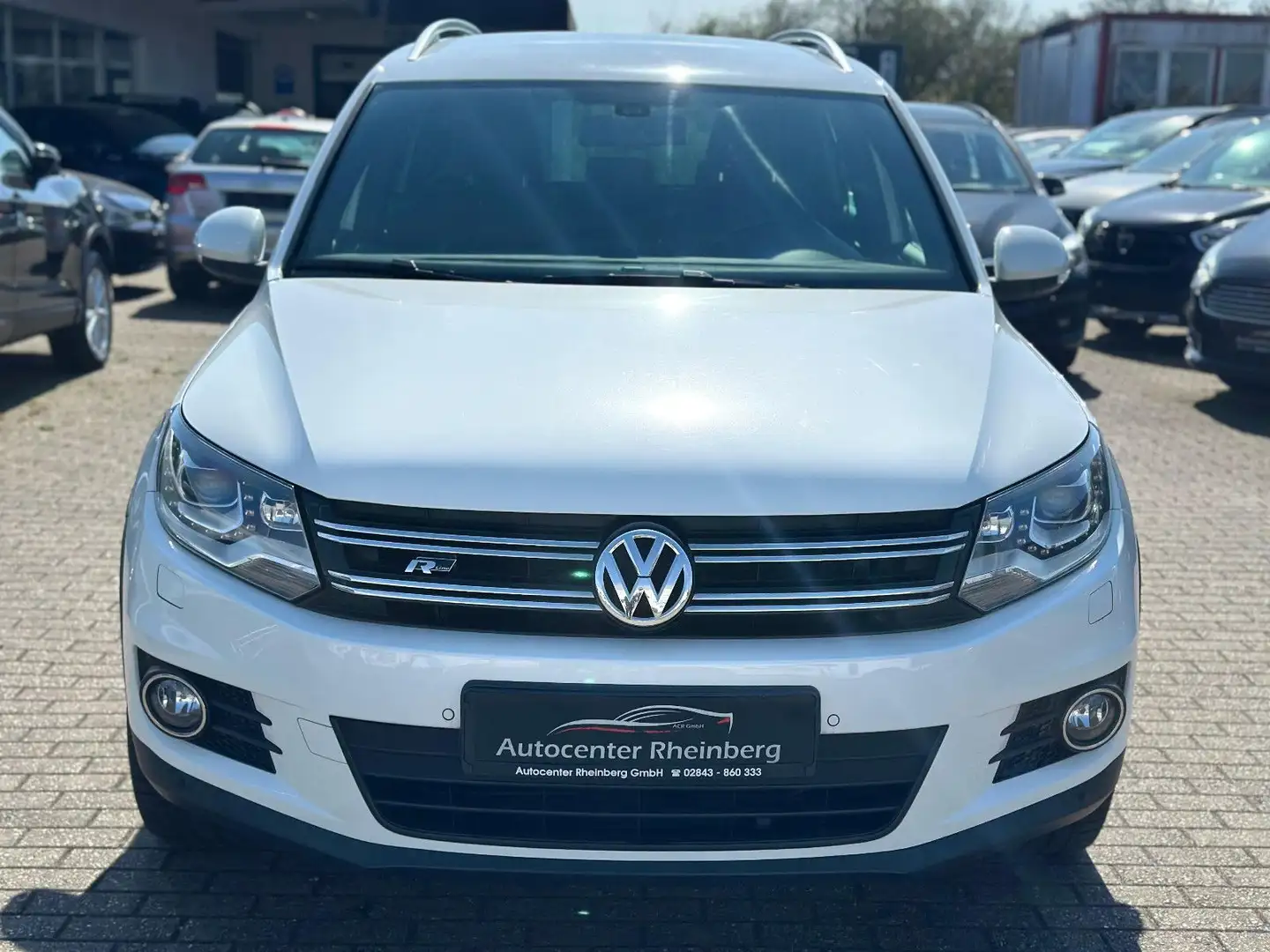 Volkswagen Tiguan Sport & Style BMT R-Line 1. Hand HU NEU Weiß - 2