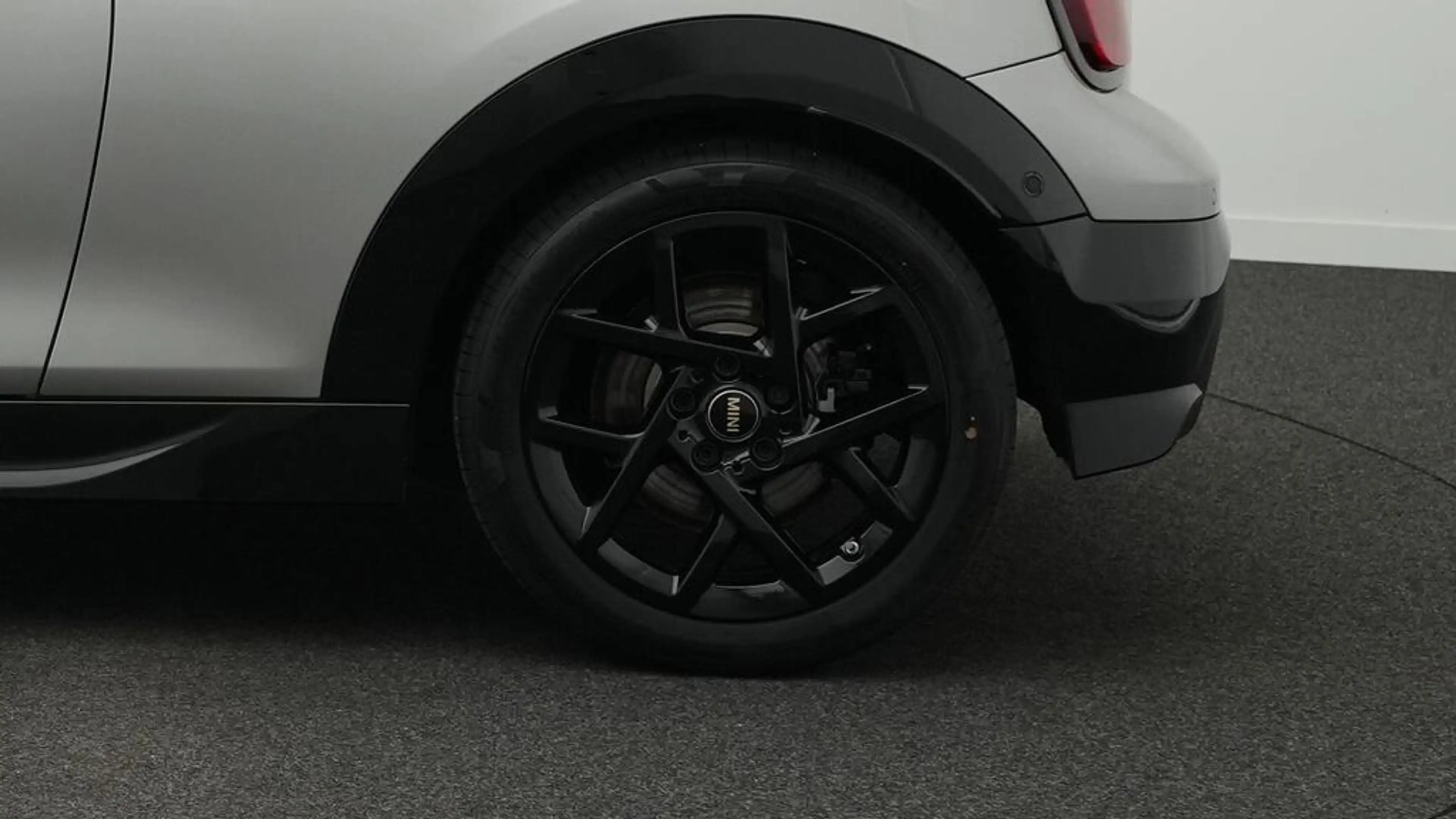 MINI Cooper C Cabrio John Cooper Works Trim — photo 11