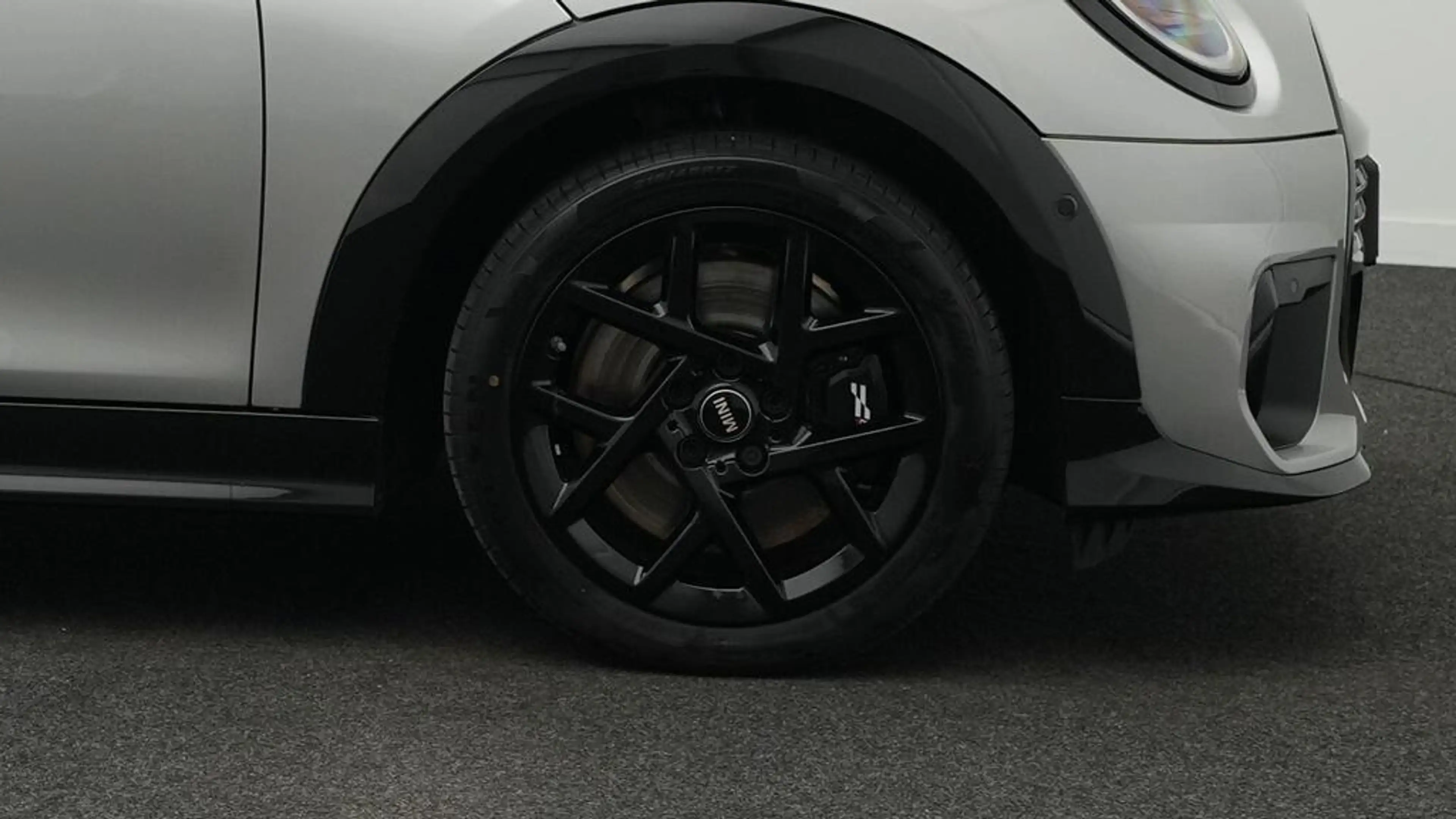 MINI Cooper C Cabrio John Cooper Works Trim — photo 12