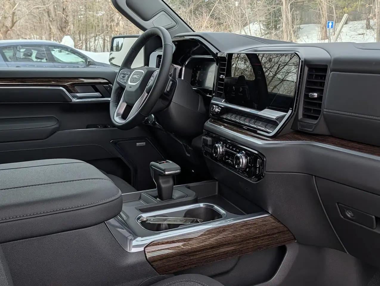 GMC Sierra 1500 снимка GMC Sierra 1500