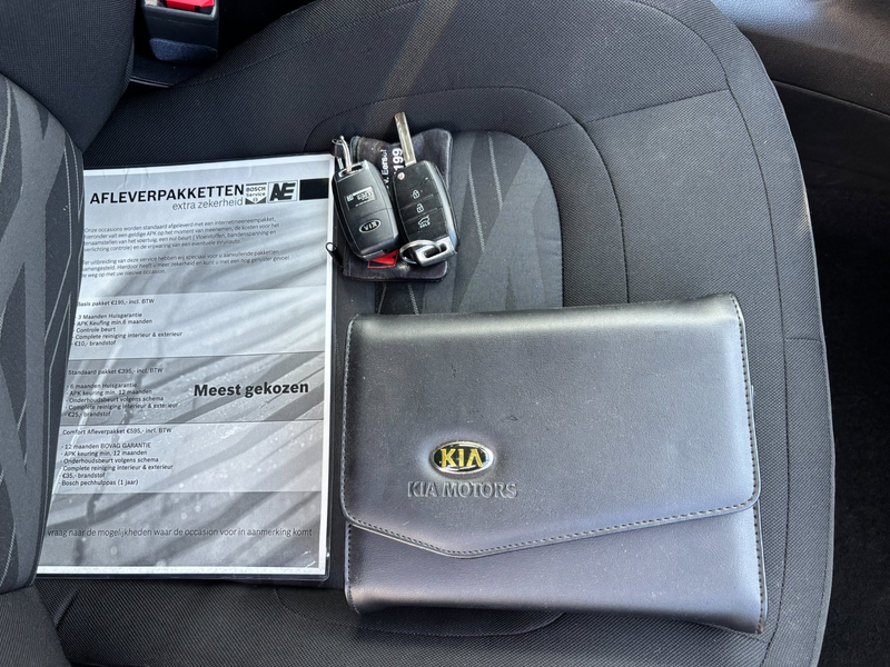 Kia Ceed / cee'd 1.4 CVVT AIRCO/4 SEIZOENEN BAND/PARROT. — photo 9