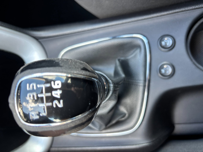 Kia Ceed / cee'd 1.4 CVVT AIRCO/4 SEIZOENEN BAND/PARROT. — photo 8