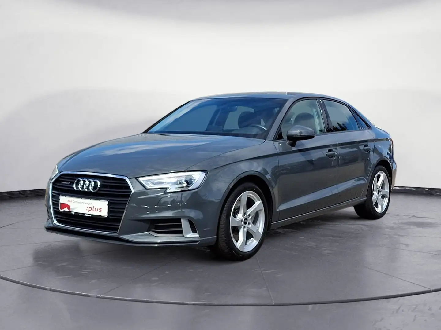 Audi A3 40 TFSI quattro S tronic sport AHK Gris - 2