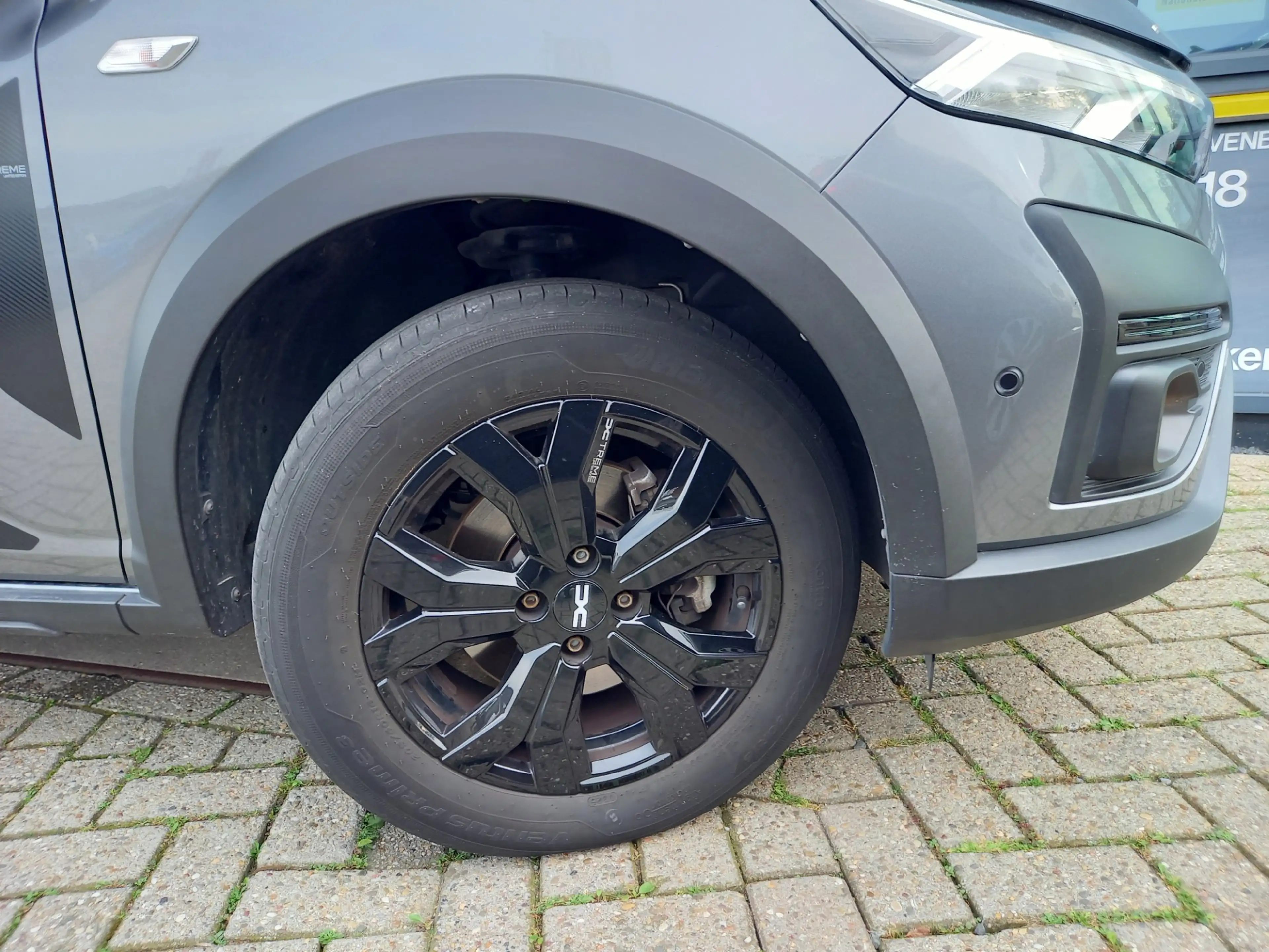 Dacia Jogger 1.6 Hybrid 140 Extreme 7P - CAMERA - PDC V/A - CAR — photo 14