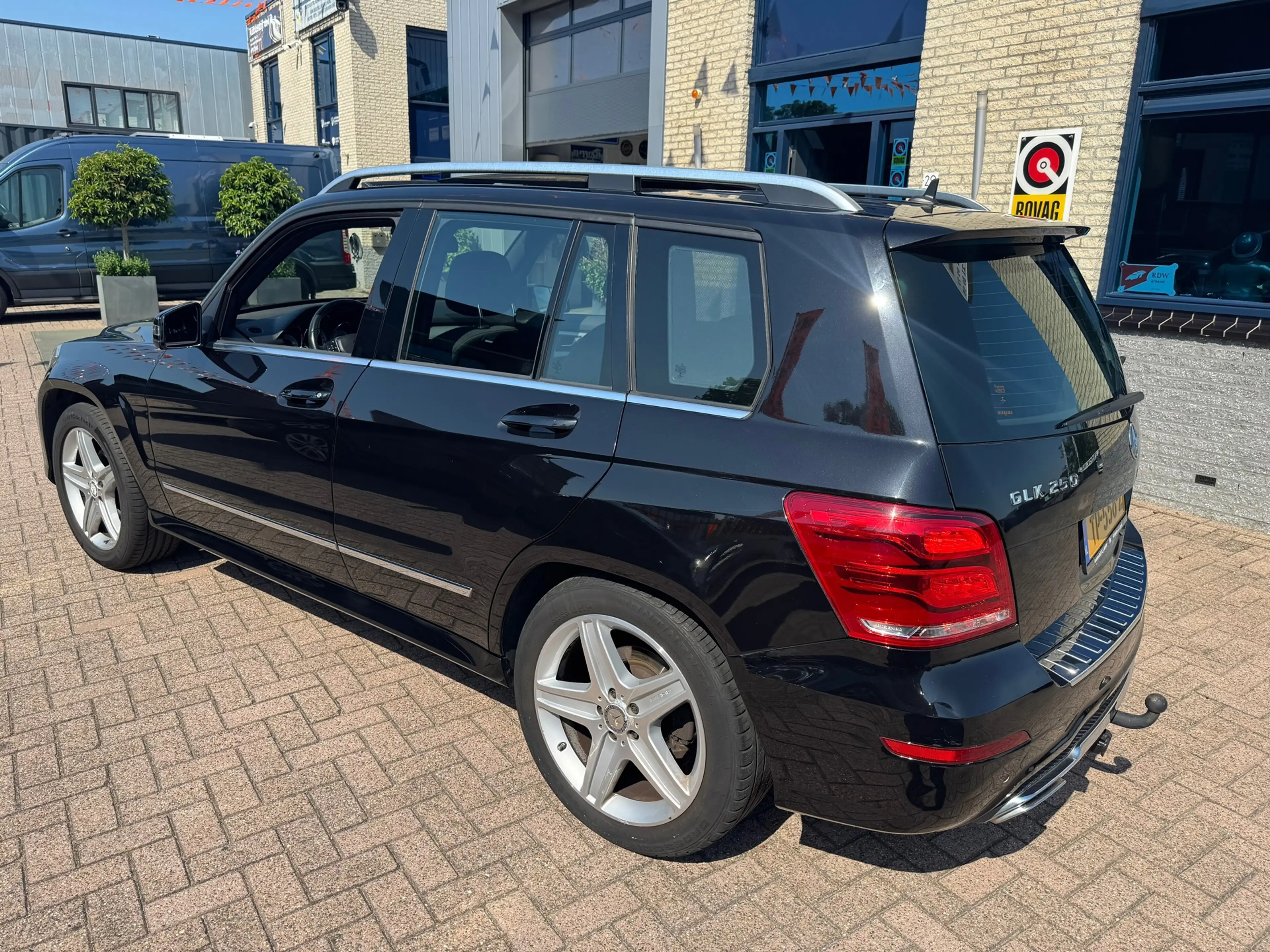 Mercedes-Benz GLK 250 Prestige-PANODAK-TREKHAAK — photo 3