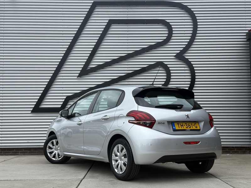 Peugeot 208 1.2 PureTech Blue Lion 2e Eigenaar|Carplay|Cruise| — photo 11