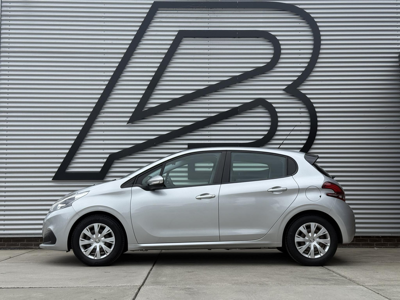 Peugeot 208 1.2 PureTech Blue Lion 2e Eigenaar|Carplay|Cruise| — photo 5