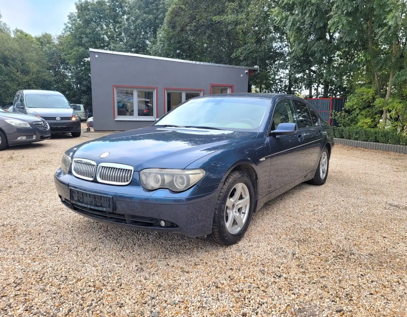 BMW 735 Baureihe 7er*Klimaaut.*TEMP*LMF*AHK*PDC*Memory* Blau - 1