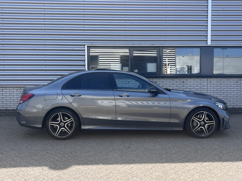 Mercedes-Benz C 200 Business Solution AMG — photo 4