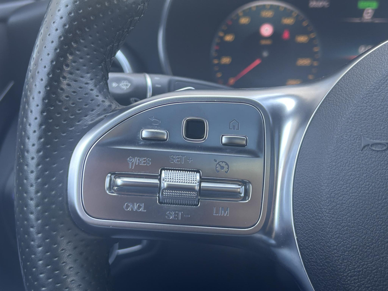 Mercedes-Benz C 200 Business Solution AMG — photo 11
