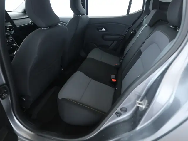 Dacia Sandero Stepway view 12
