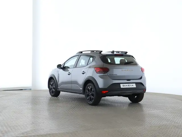 Dacia Sandero Stepway view 4