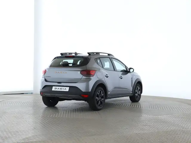 Dacia Sandero Stepway view 7