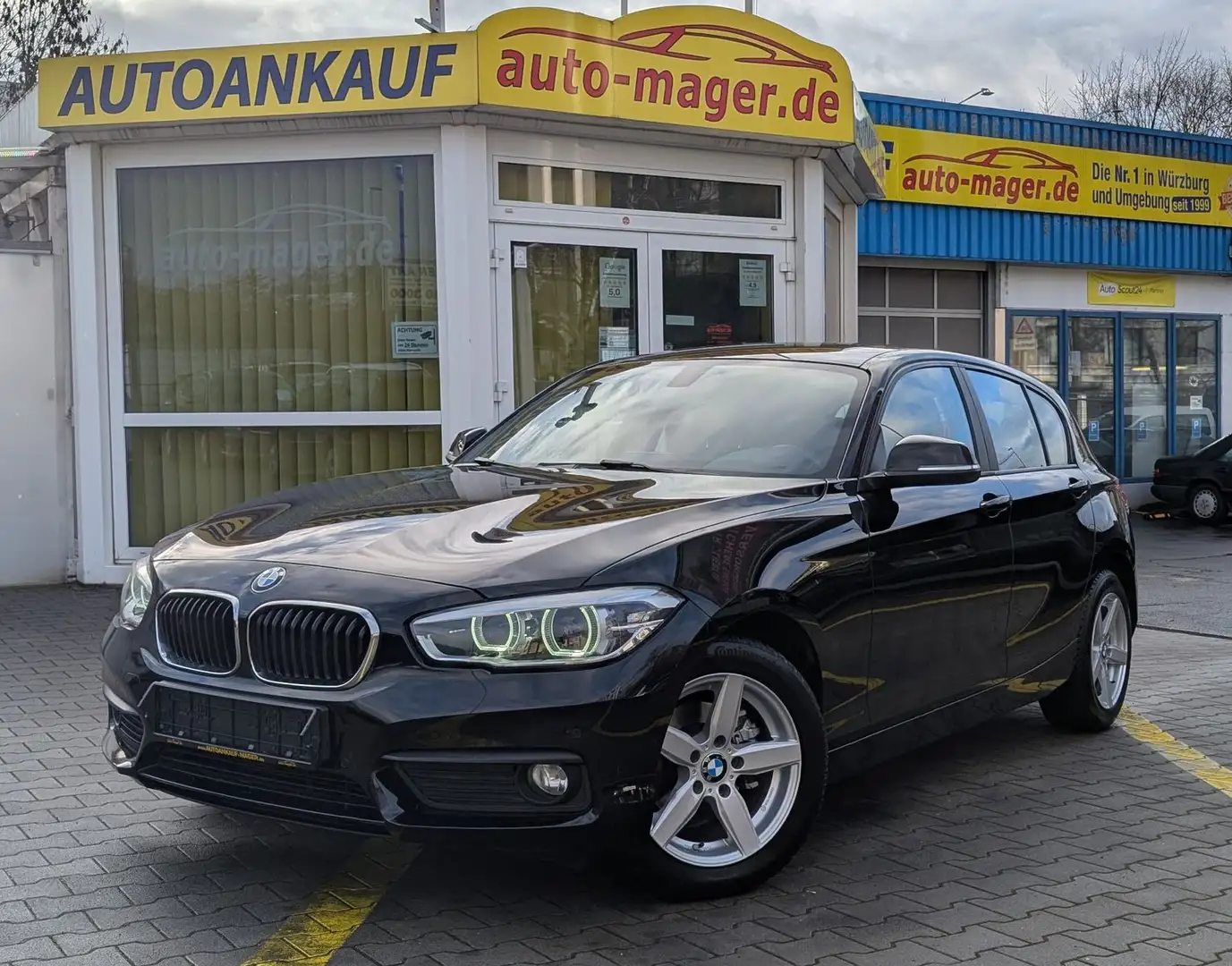 BMW 118 i Advant. M-Tech*5Trg*Temp*LED*PDC*Shz*Garant Schwarz - 1