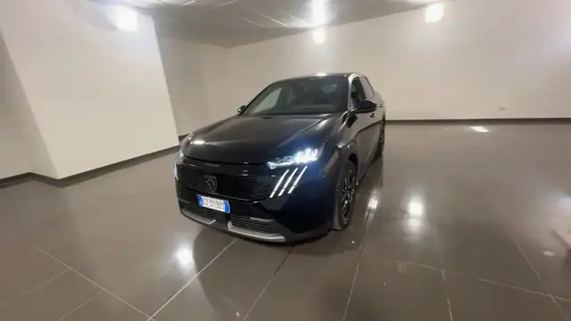 2025 Peugeot 3008 in Black for sale