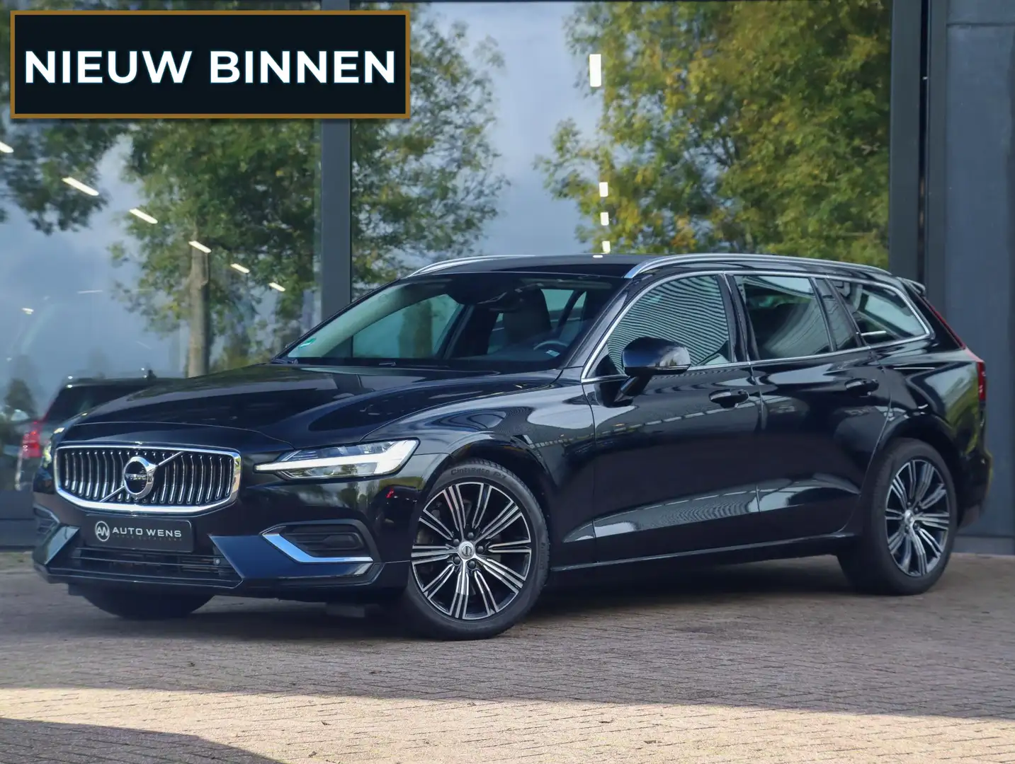 Volvo V60 2.0 T5 Inscription 250PK | Dealeronderhouden! Noir - 1