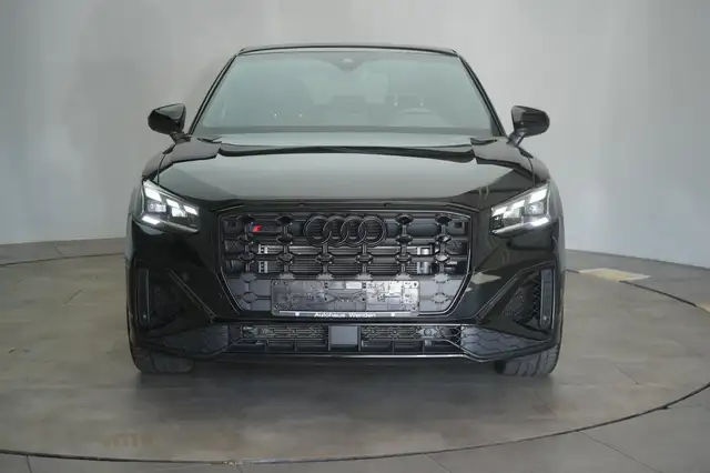 Audi SQ2 view 2