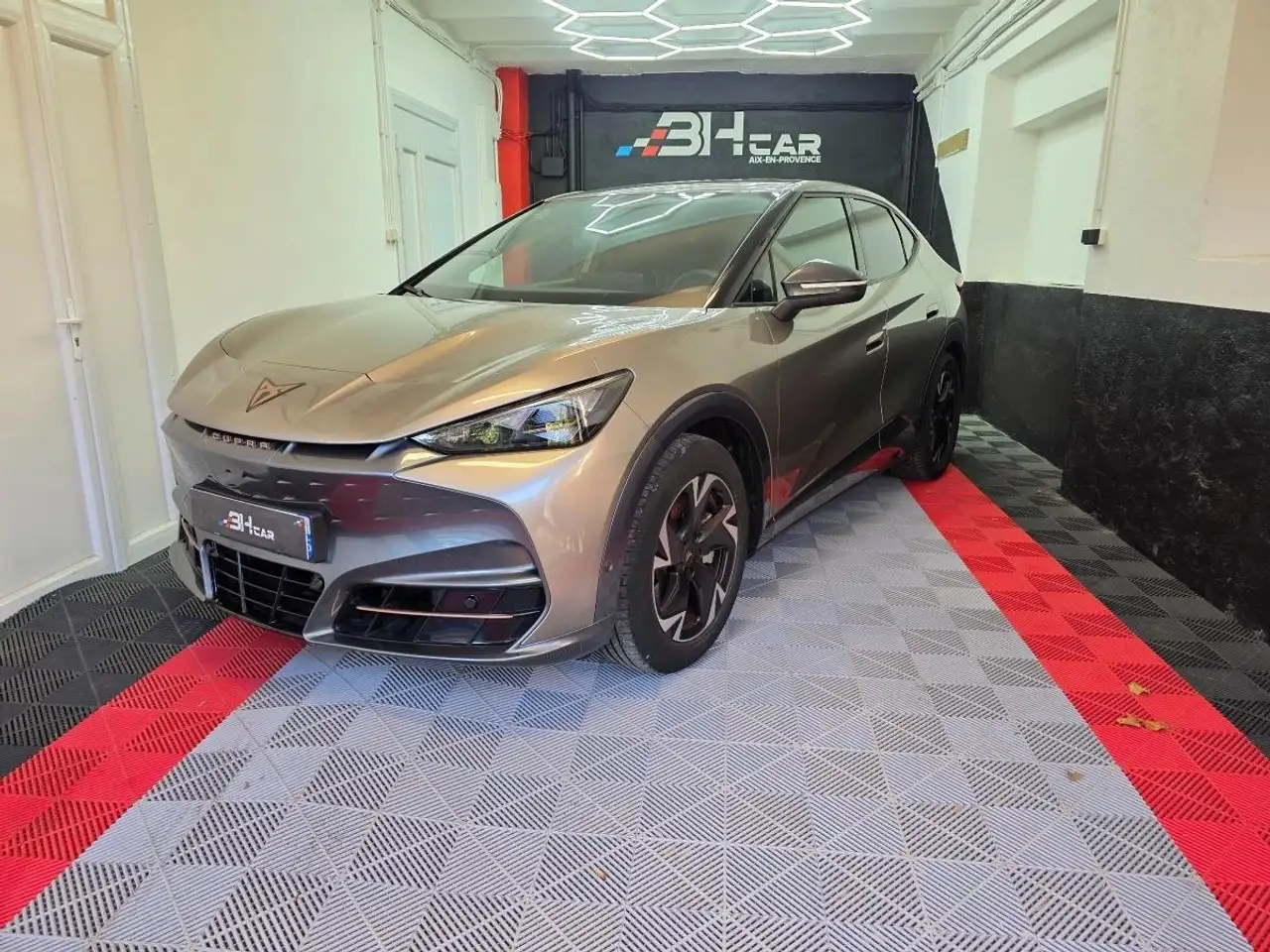 Cupra Tavascan