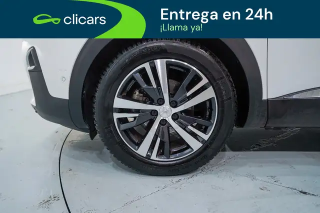 Peugeot 3008 view 11