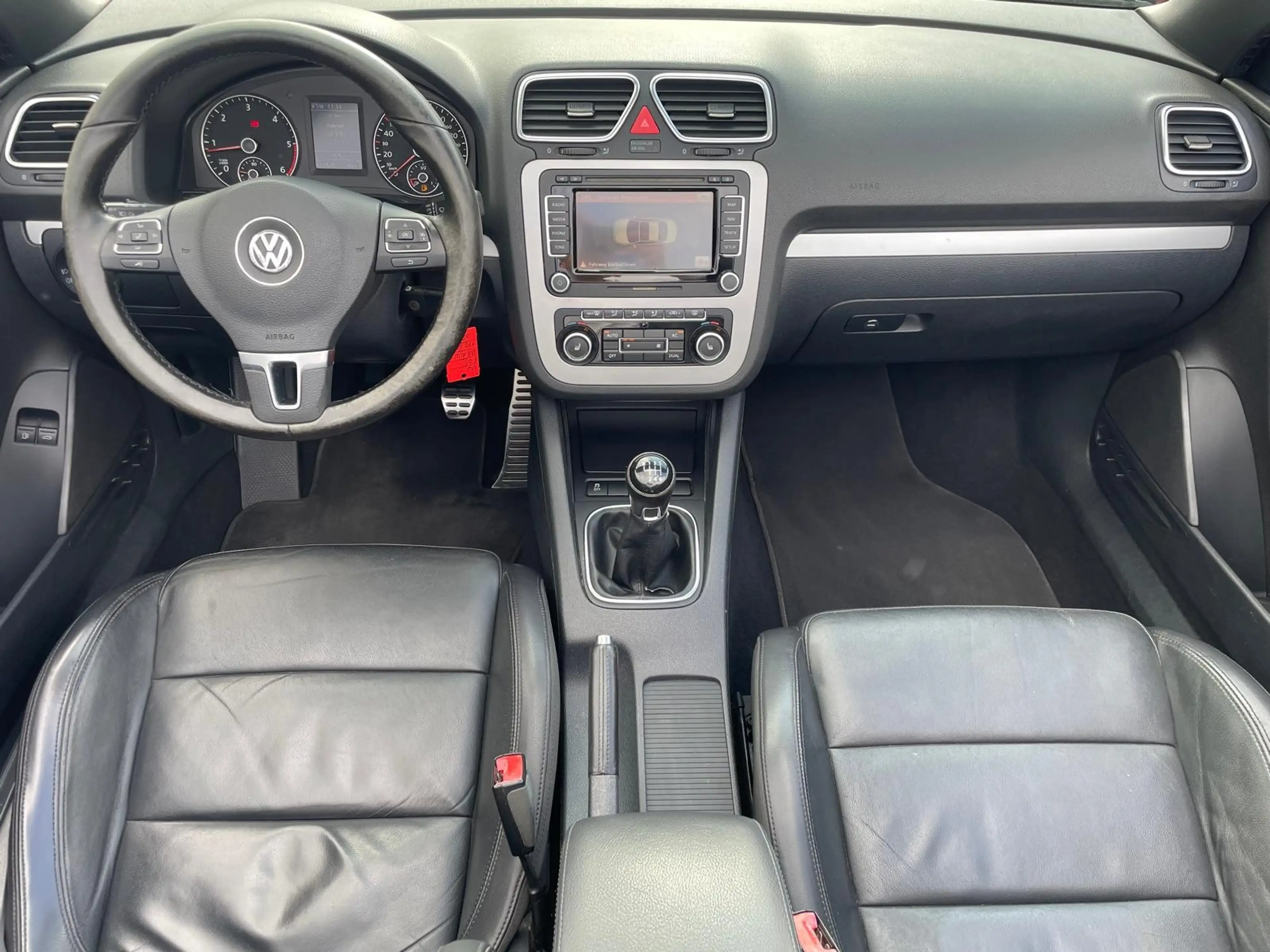Volkswagen Eos Sport & Style 2.0 TDI PANO+LEDER+XENON+SHZ — photo 12