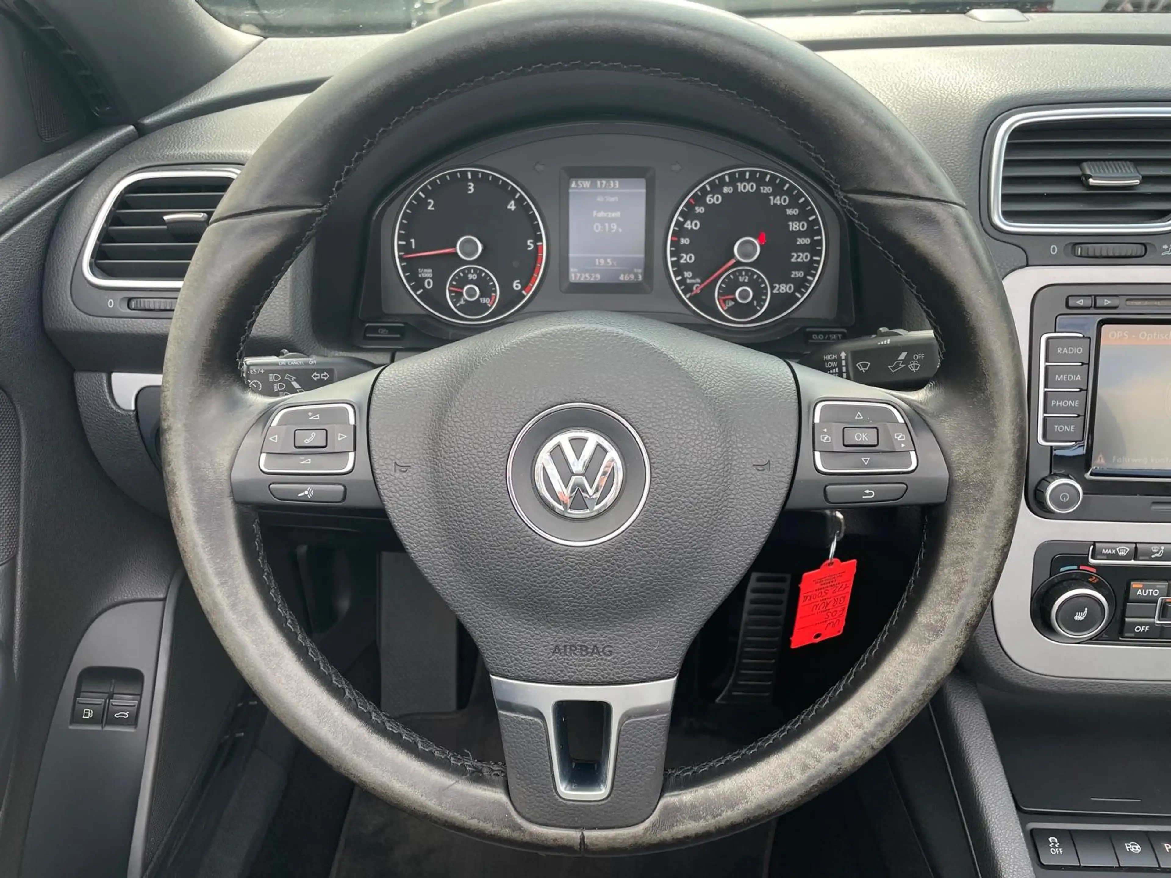 Volkswagen Eos Sport & Style 2.0 TDI PANO+LEDER+XENON+SHZ — photo 13