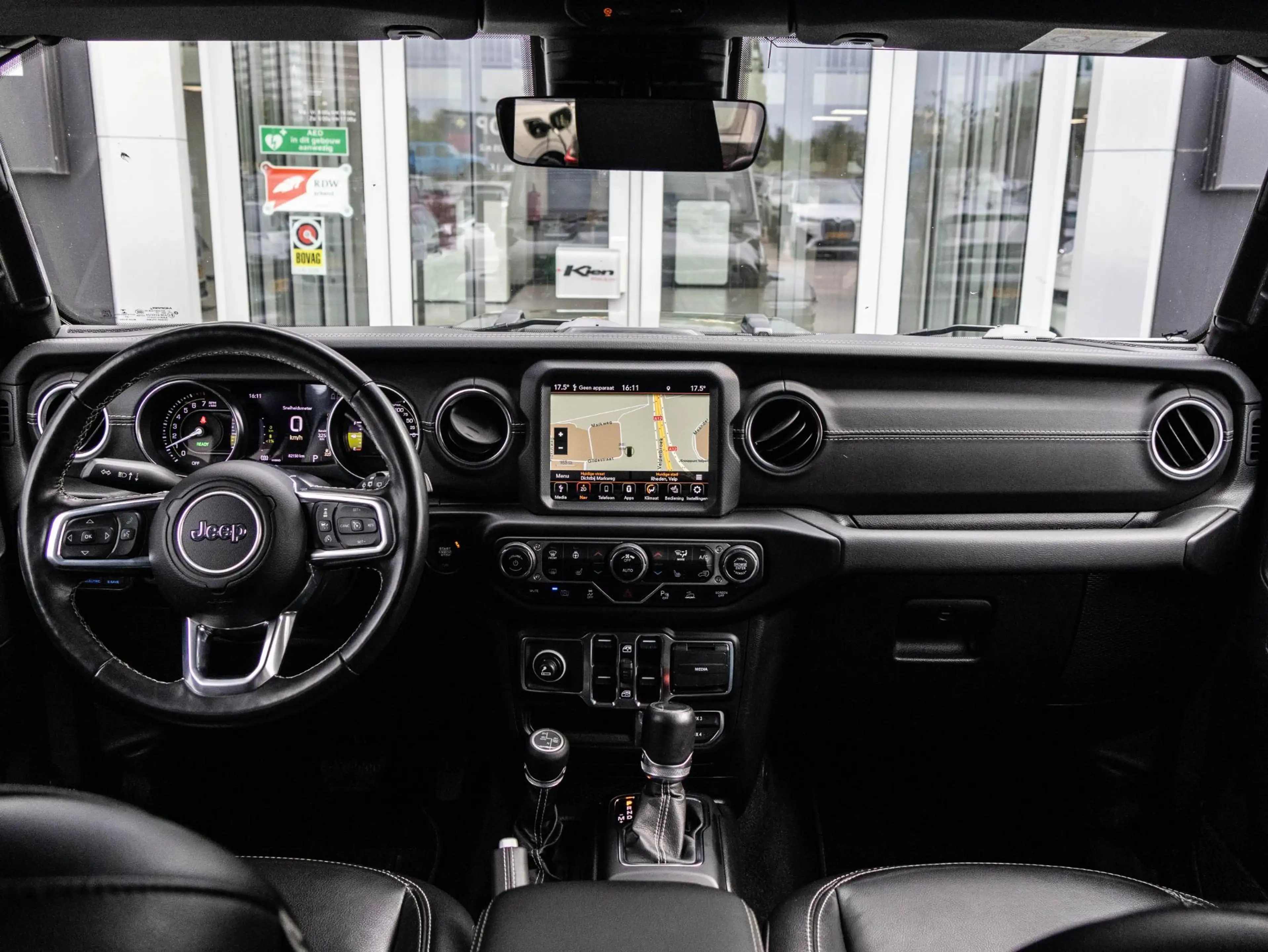 Jeep Wrangler Unlimited 4xe 380 Brute | To Tone | All season | A — photo 2