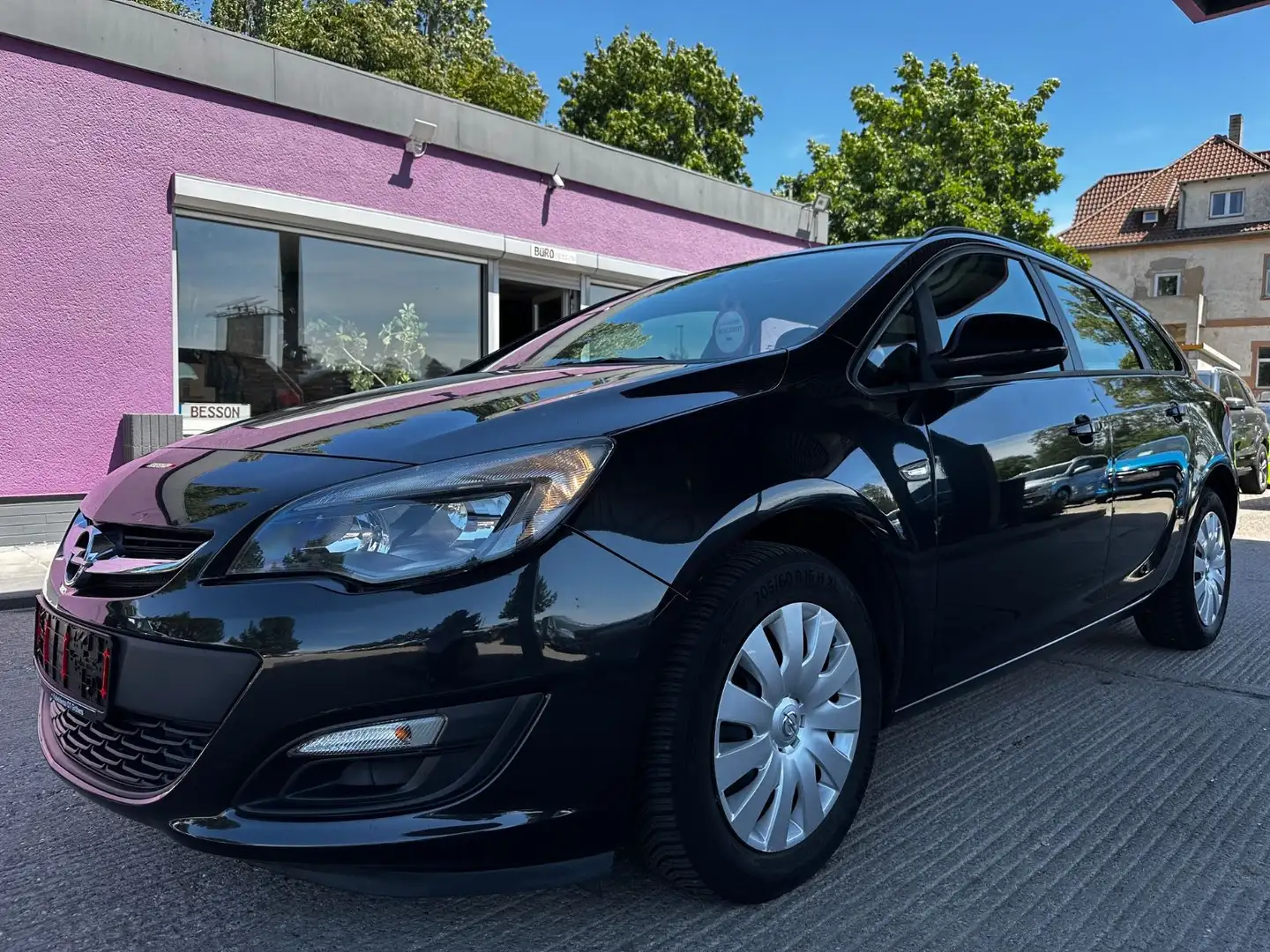 Opel Astra J Sports Tourer Selection "HU/AU+Service" Schwarz - 1