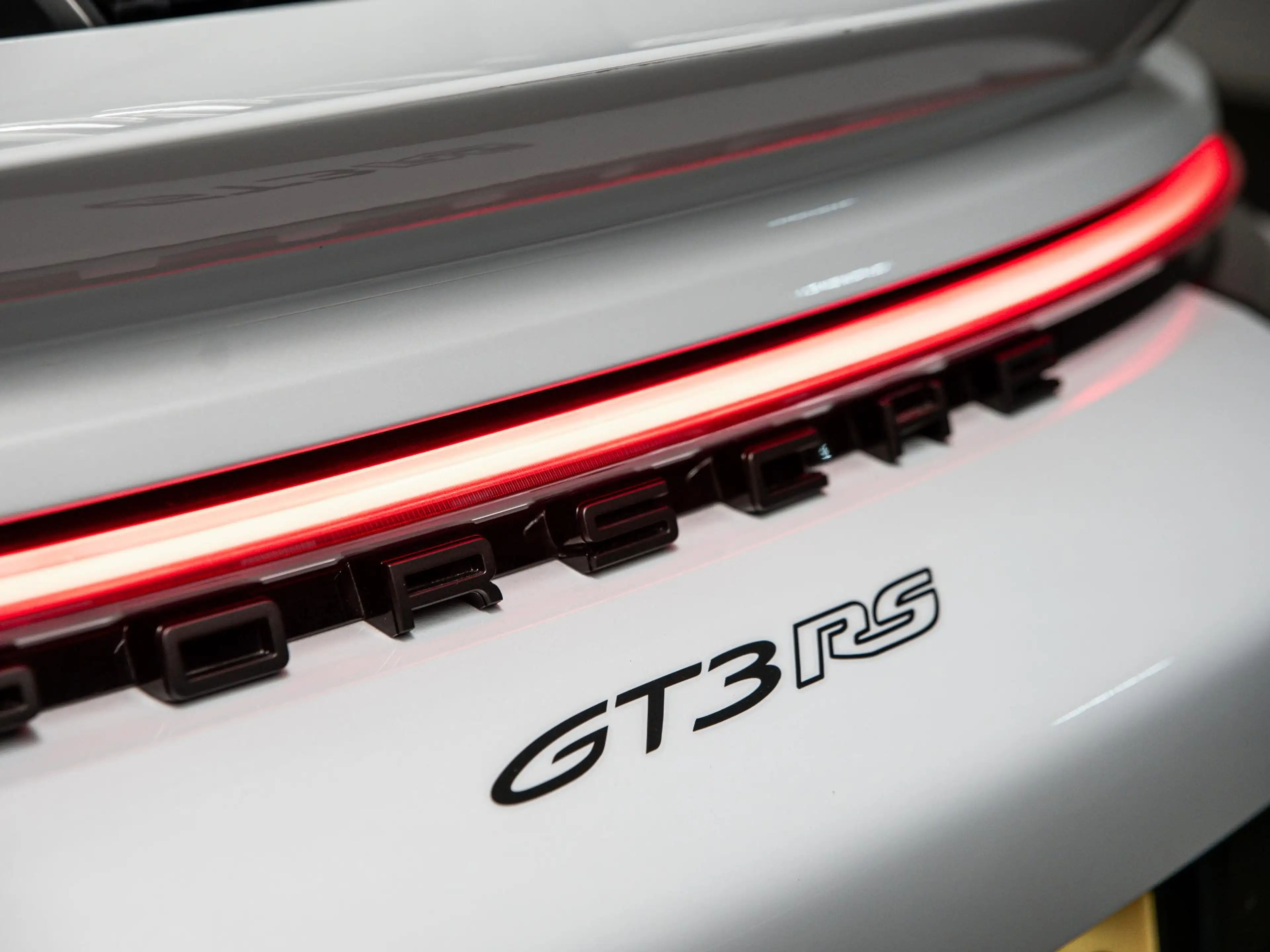 Porsche 992 4.0 GT3 RS — photo 14
