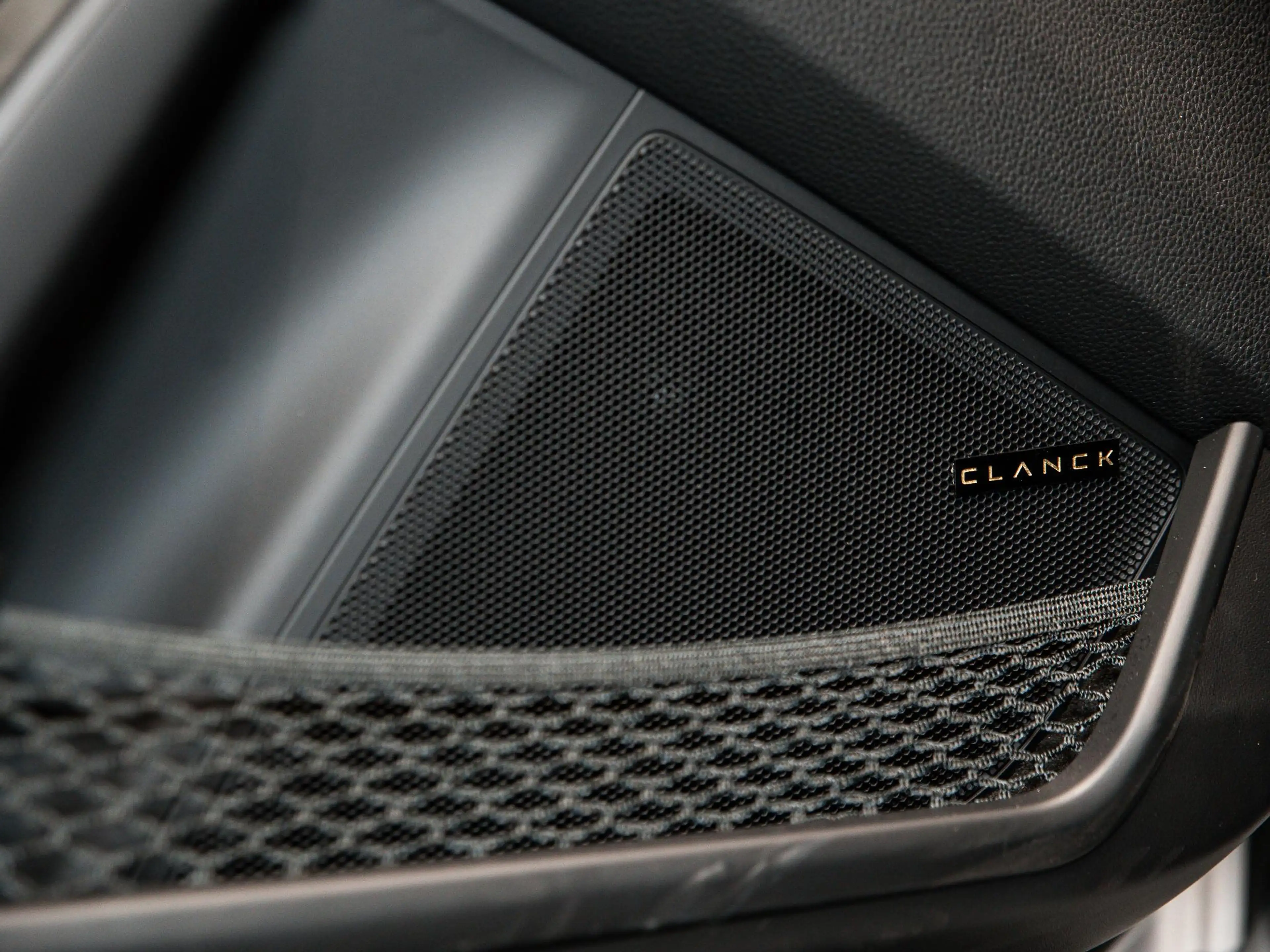 Porsche 992 4.0 GT3 RS — photo 13