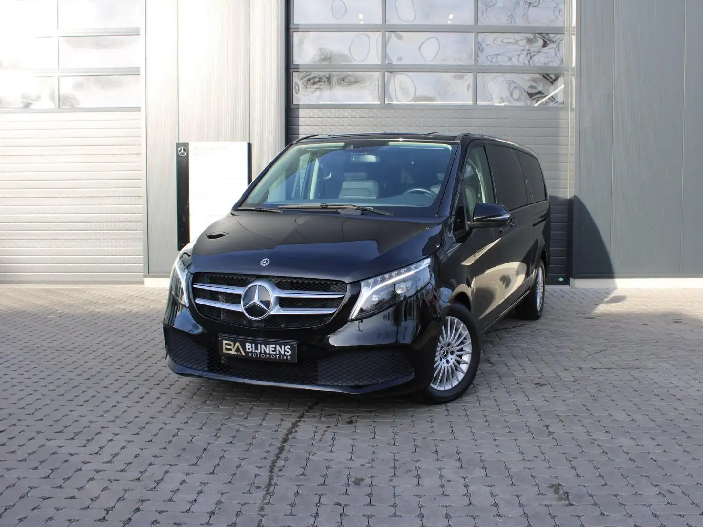 Mercedes-Benz V 300 L3 9G-TRONIC Avantgarde / dubbel cabine Schwarz - 1