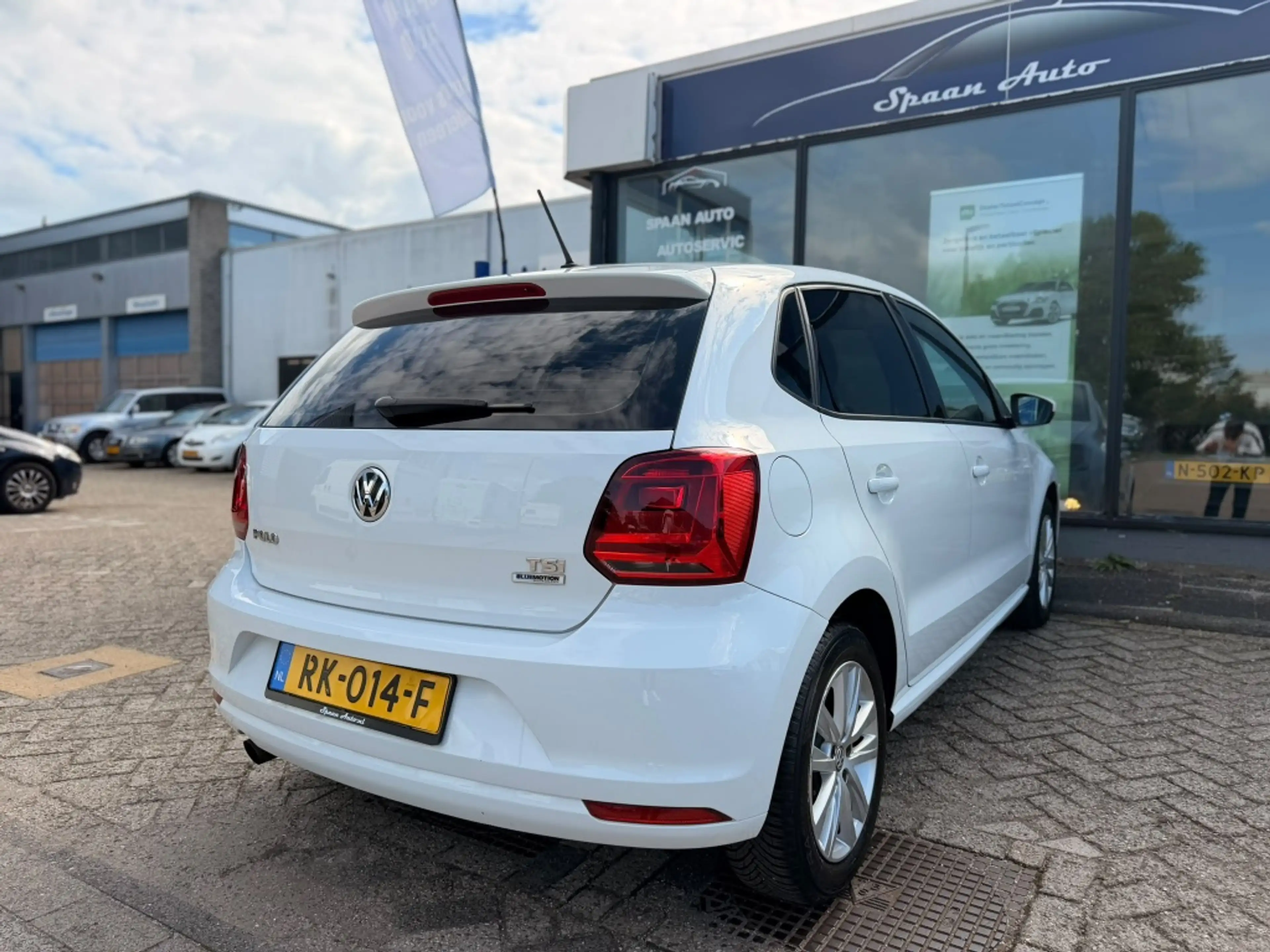 Volkswagen Polo 1.2 TSI Comfortline l Automaat l Airco l LM Velgen — photo 21