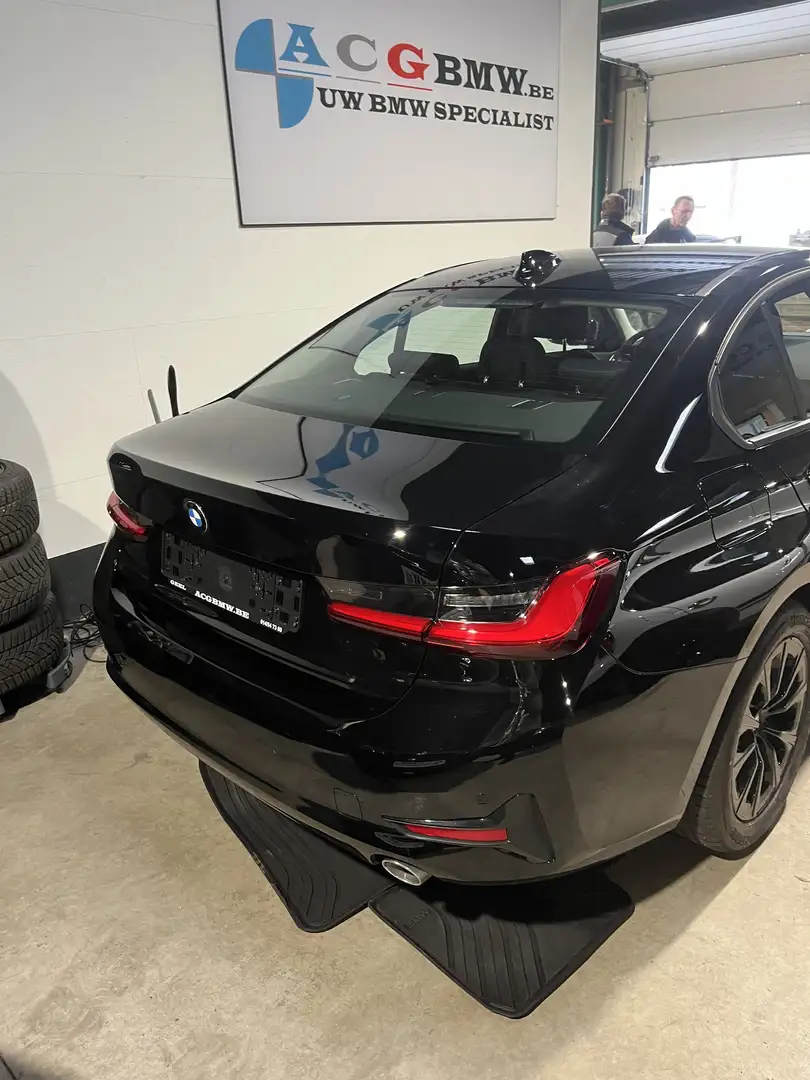 BMW 318 318d Aut. Sport Line - 2