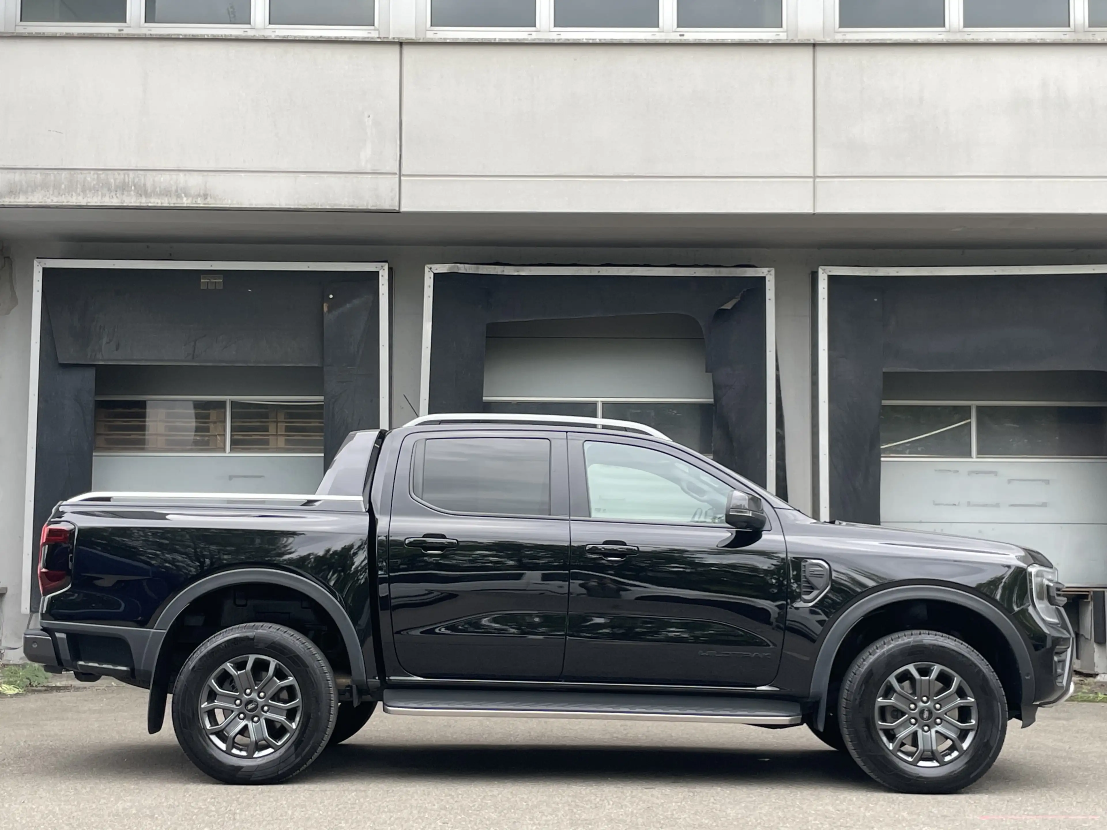 Ford Ranger Wildtrake 4WD Doppelkabine LED ACC 360° — photo 7