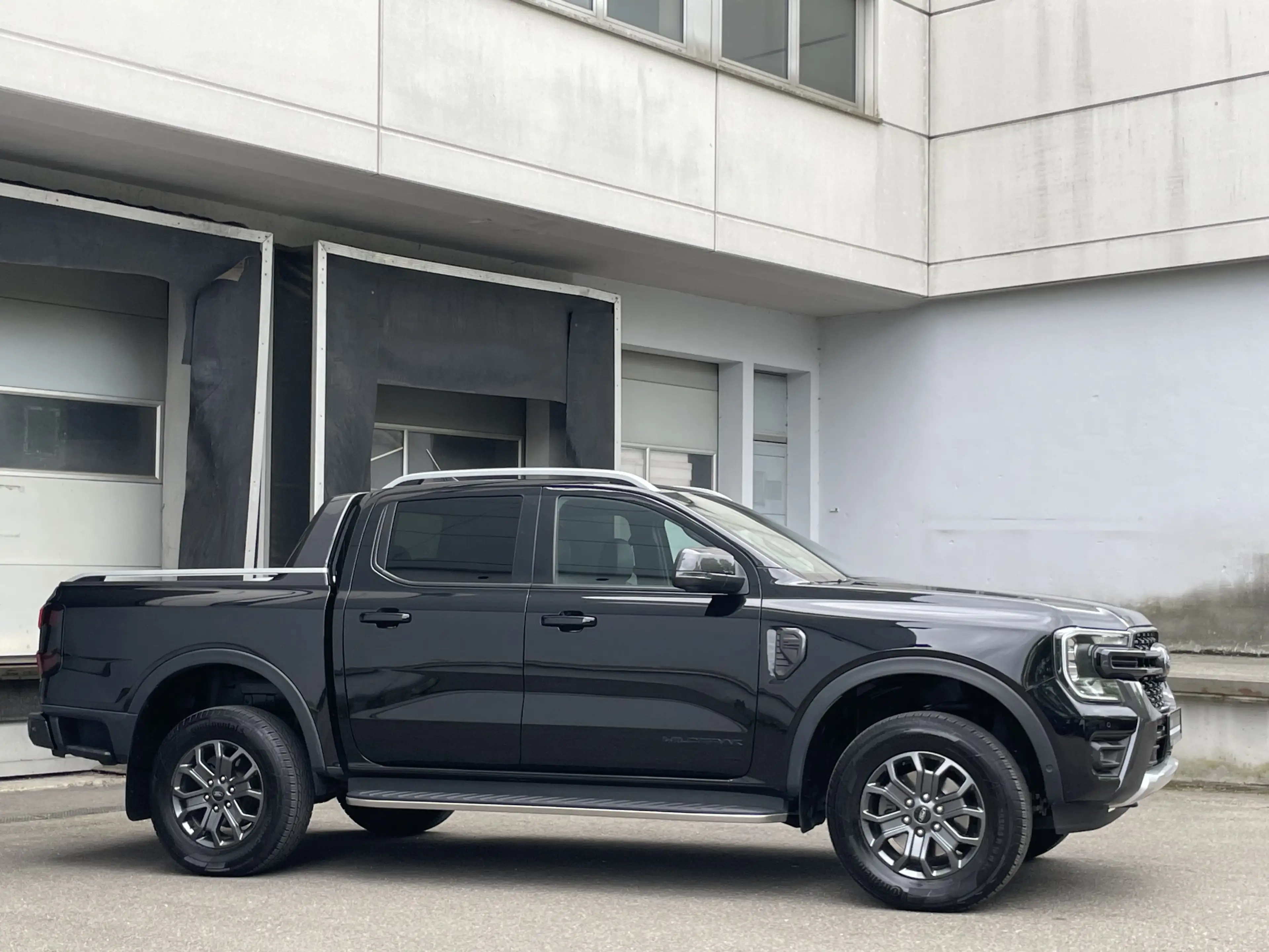 Ford Ranger Wildtrake 4WD Doppelkabine LED ACC 360° — photo 8