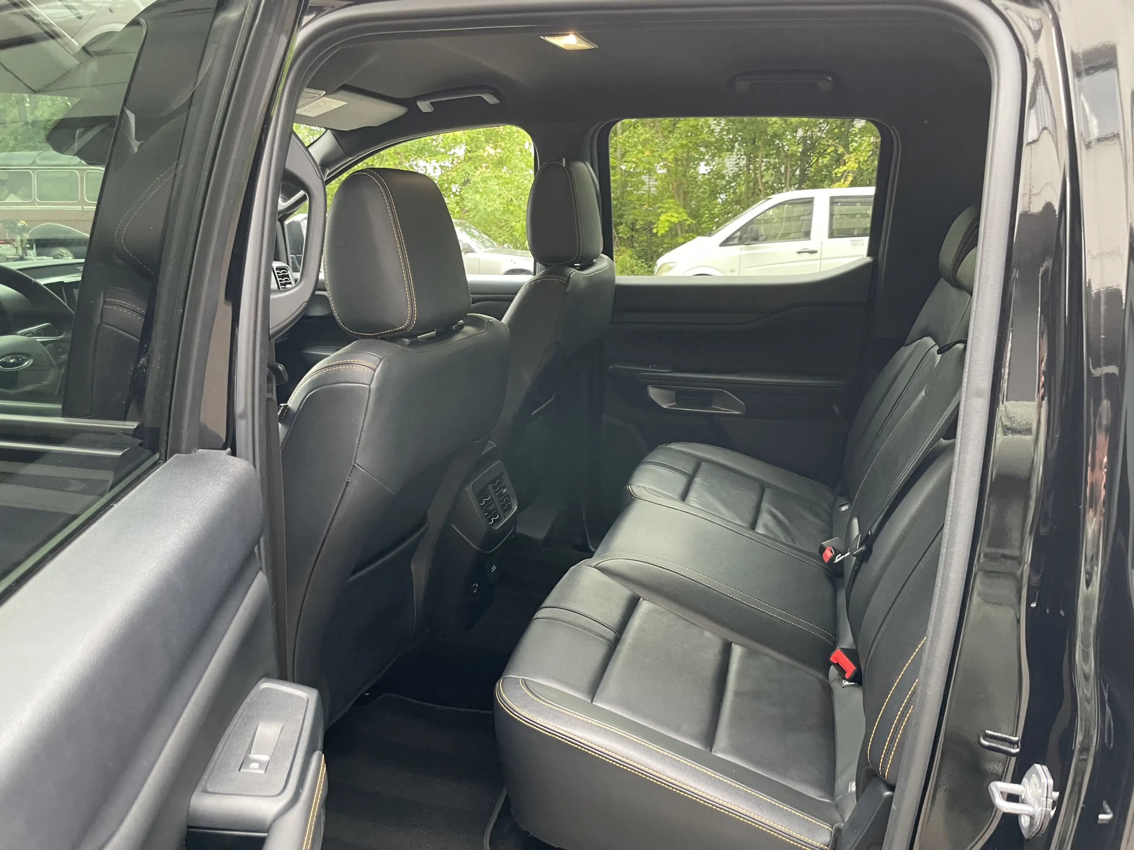 Ford Ranger Wildtrake 4WD Doppelkabine LED ACC 360° — photo 15