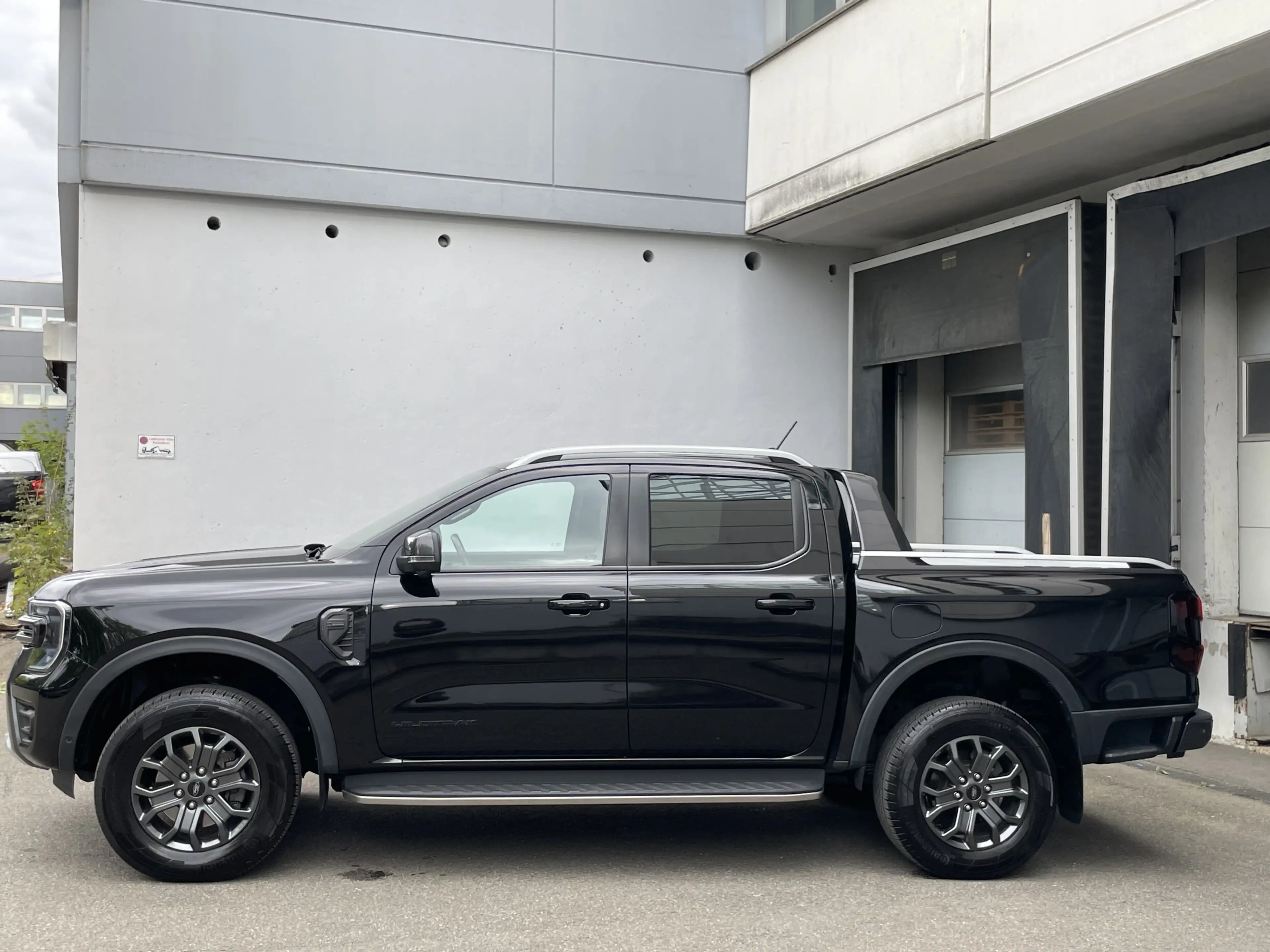 Ford Ranger Wildtrake 4WD Doppelkabine LED ACC 360° — photo 3