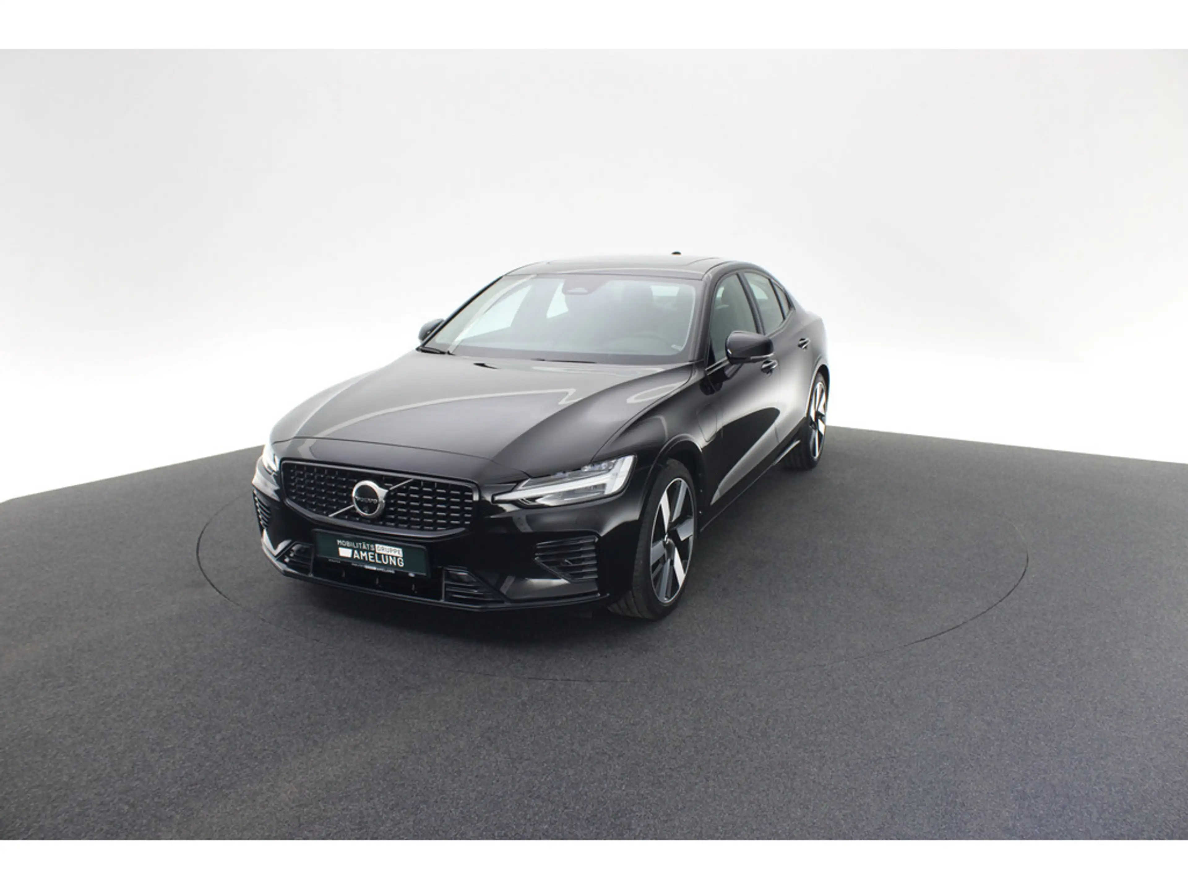 Volvo S60 T8 Ultimate Dark AWD aus1.Hand LED PANO — photo 14
